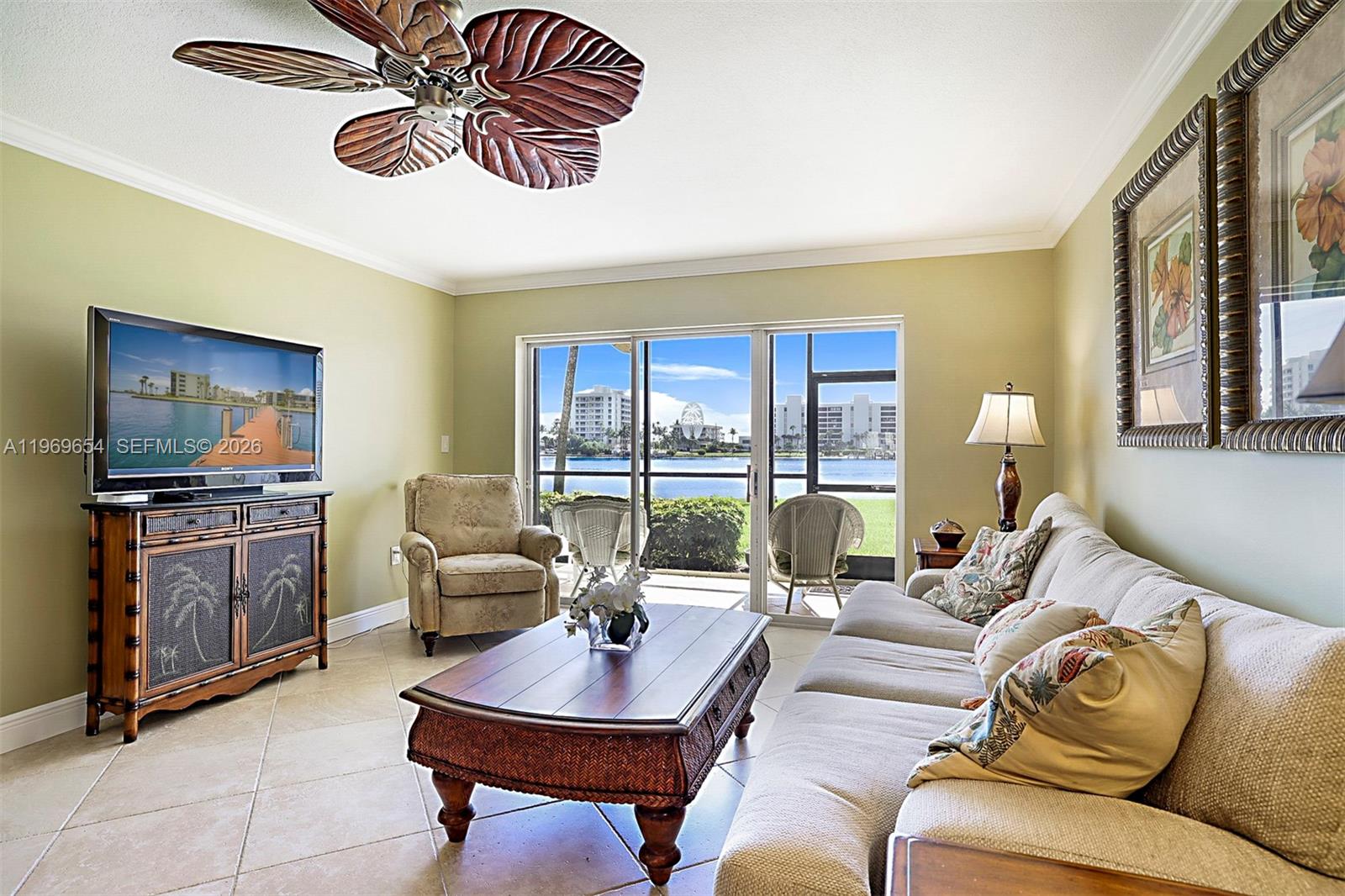BROADVIEW CONDO - Residential
