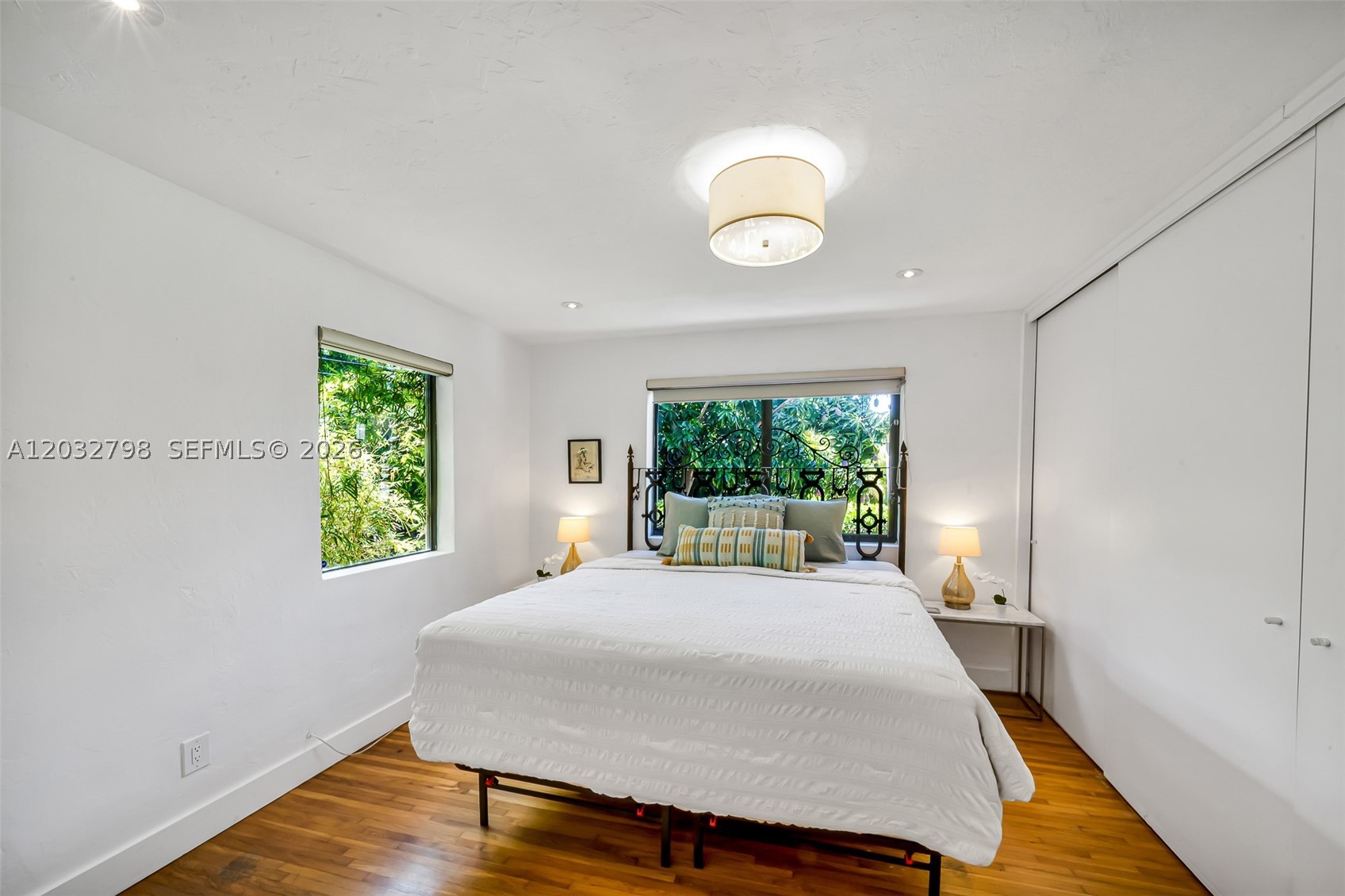 MIAMI SHORES SEC 8 REV - Residential