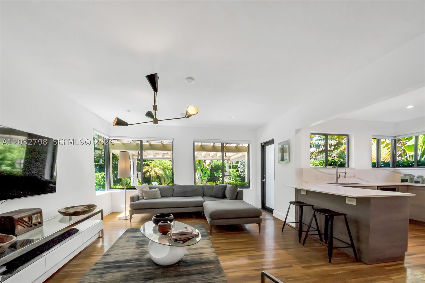 MIAMI SHORES SEC 8 REV - Residential