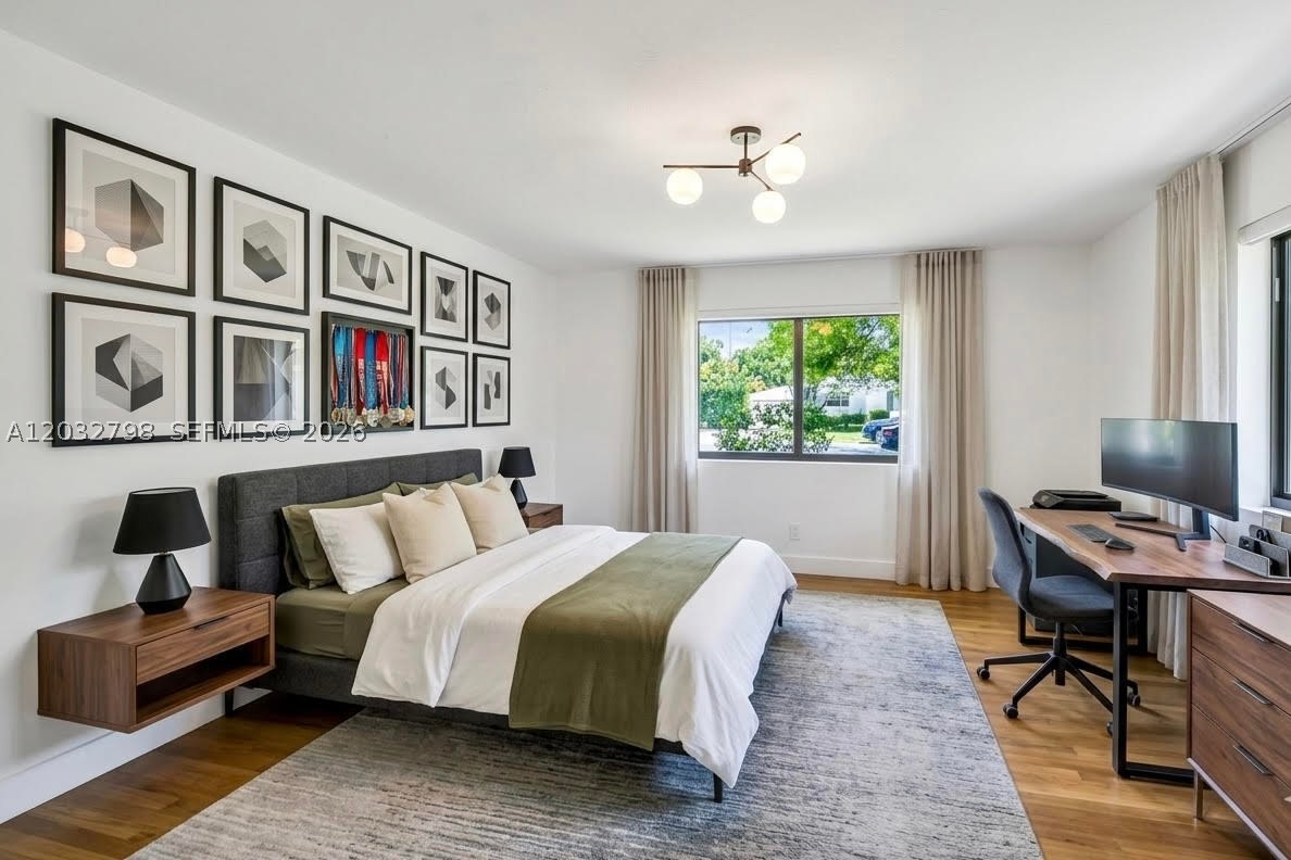 MIAMI SHORES SEC 8 REV - Residential