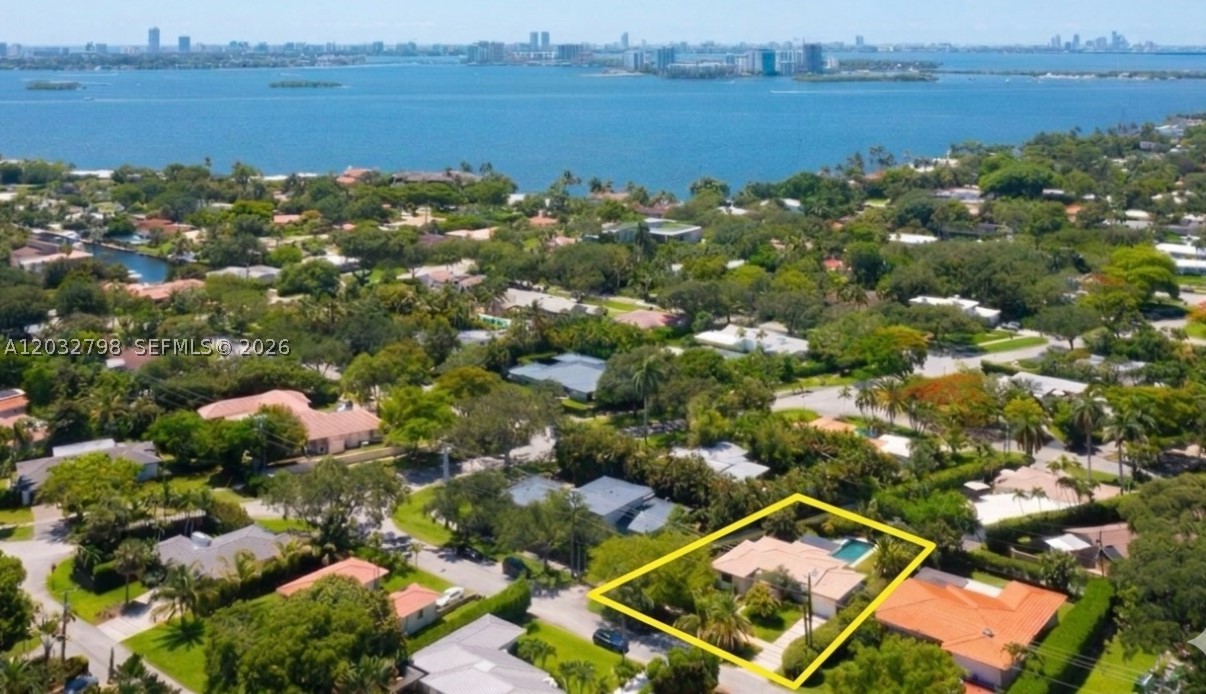 MIAMI SHORES SEC 8 REV - Residential