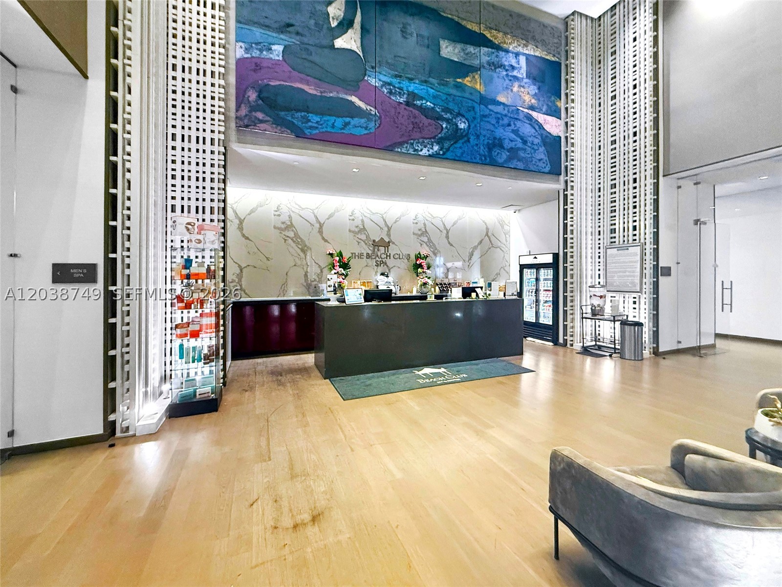 BEACH CLUB CONDO - Residential Lease