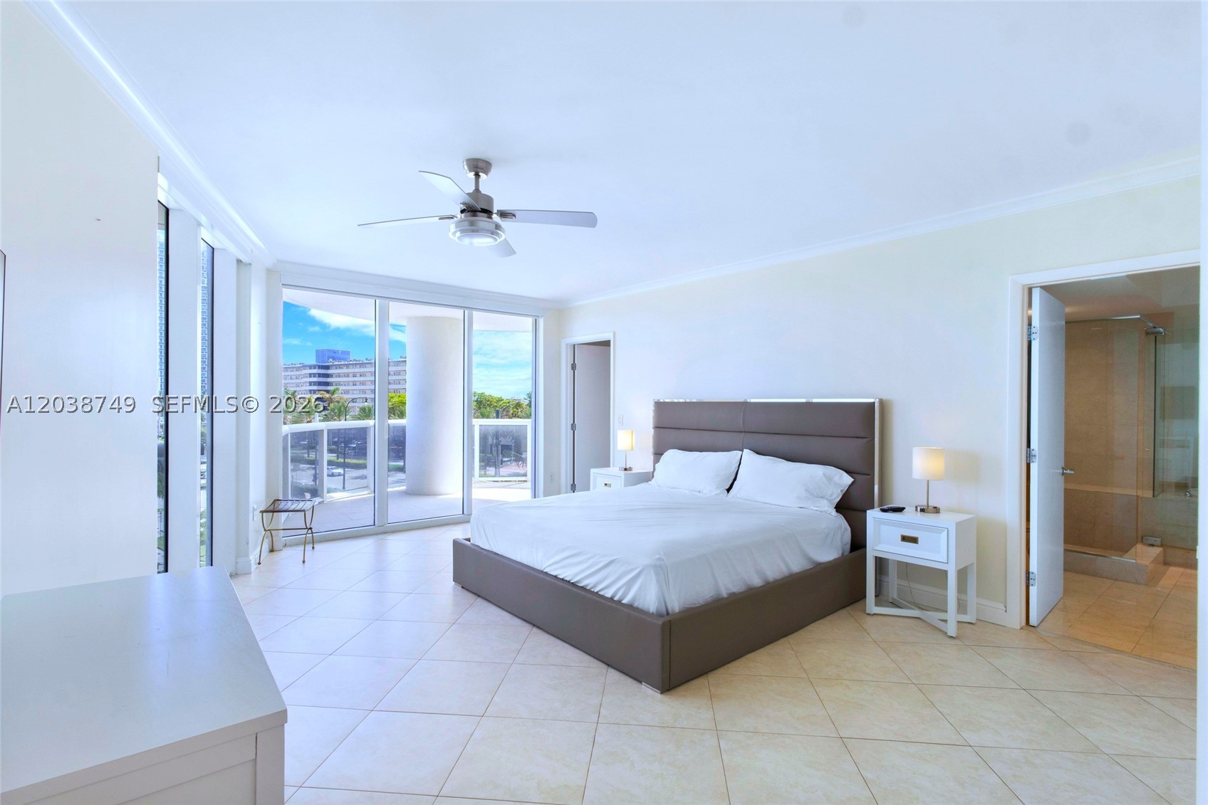 BEACH CLUB CONDO - Residential Lease