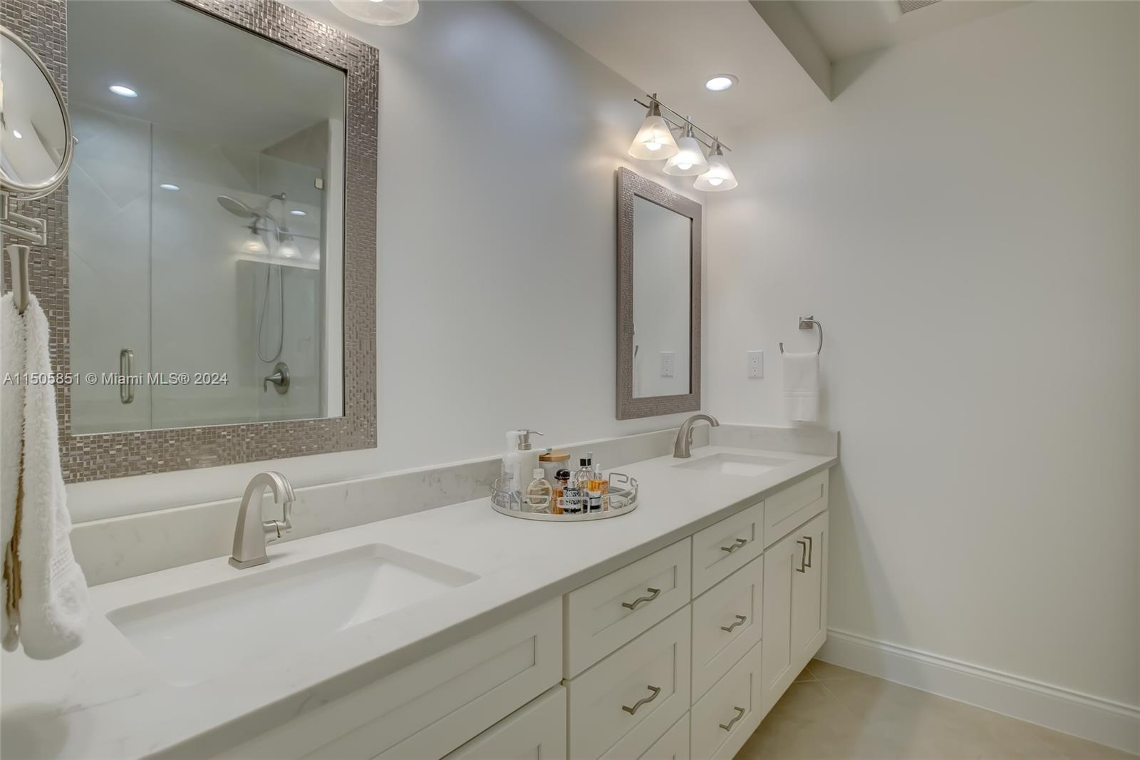 BAYVIEW VILLAGE CONDO - Residential