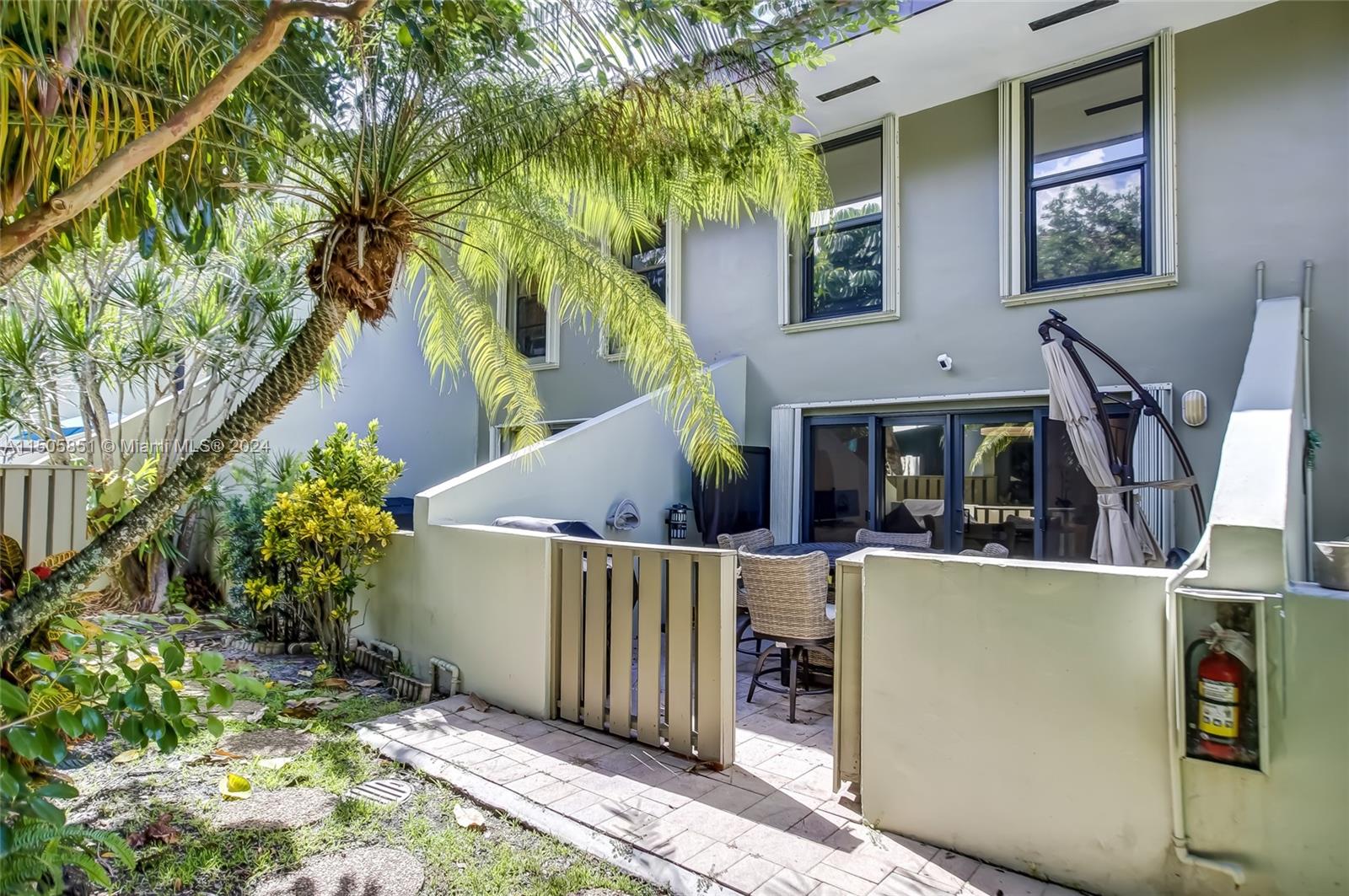 BAYVIEW VILLAGE CONDO - Residential