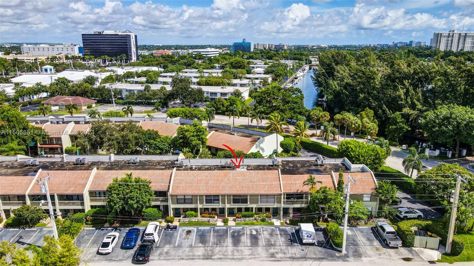 BAYVIEW VILLAGE CONDO - Residential