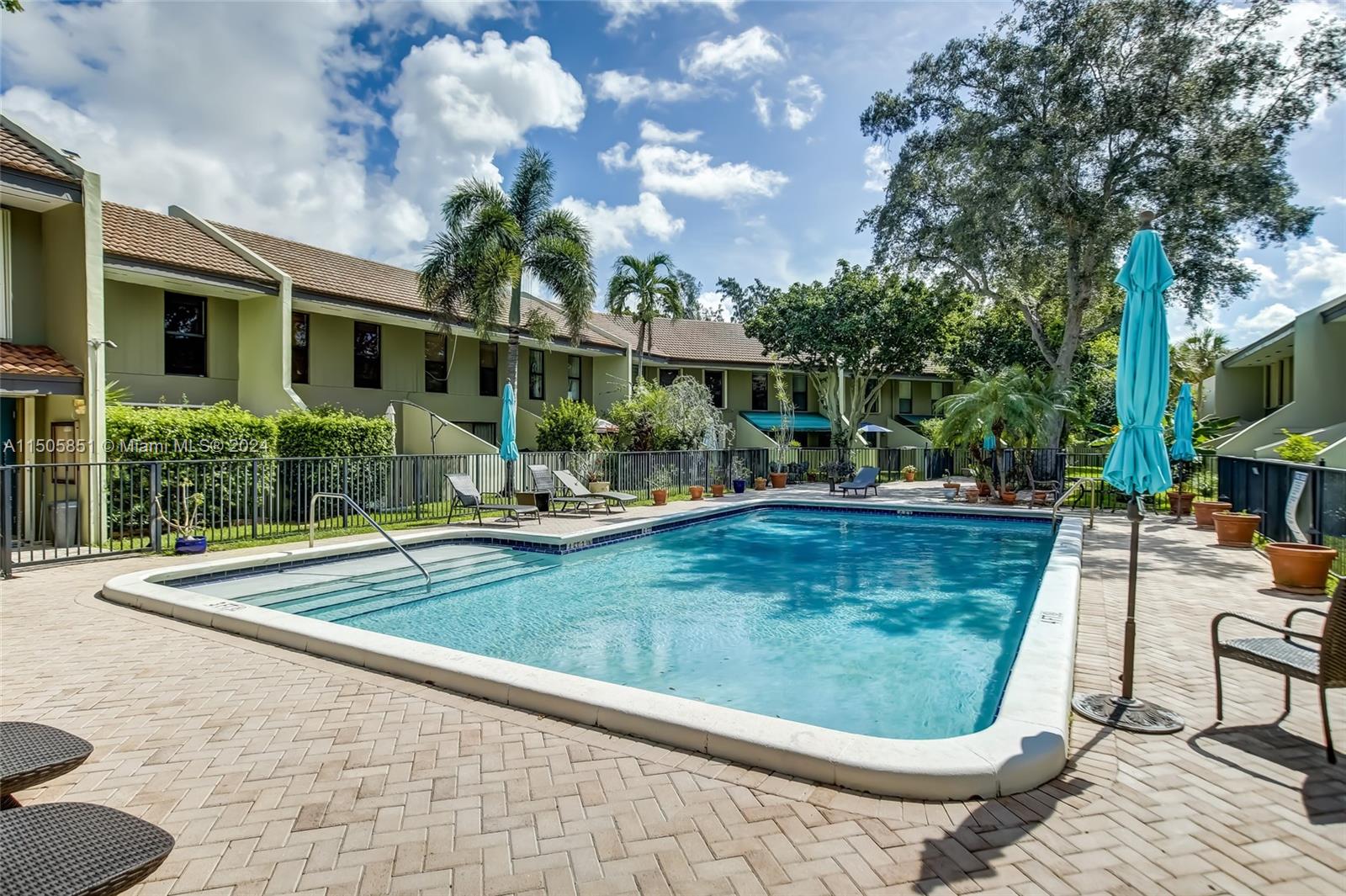 BAYVIEW VILLAGE CONDO - Residential