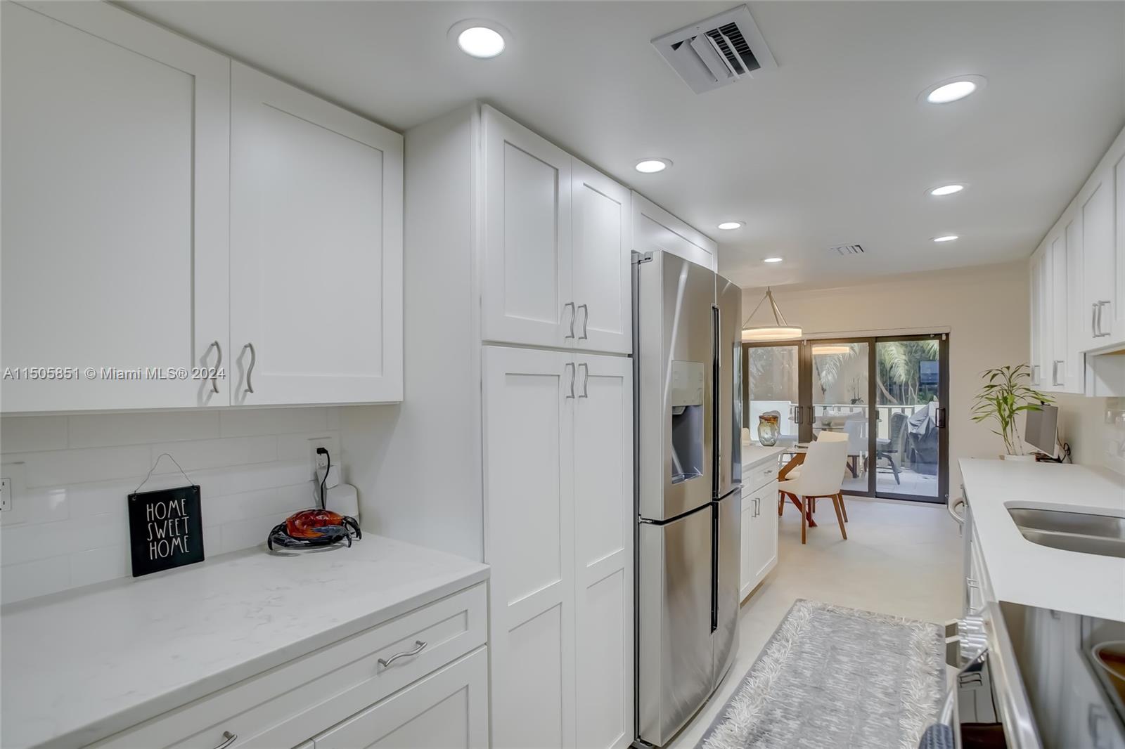 BAYVIEW VILLAGE CONDO - Residential
