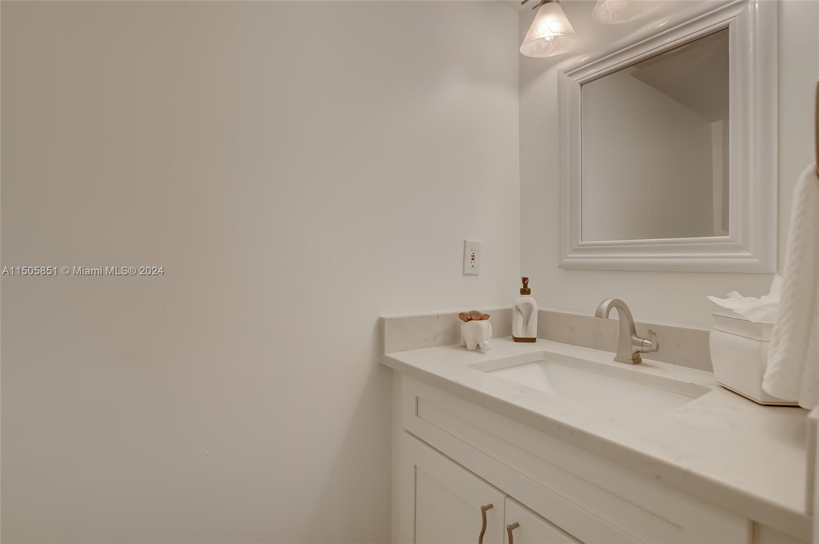 BAYVIEW VILLAGE CONDO - Residential