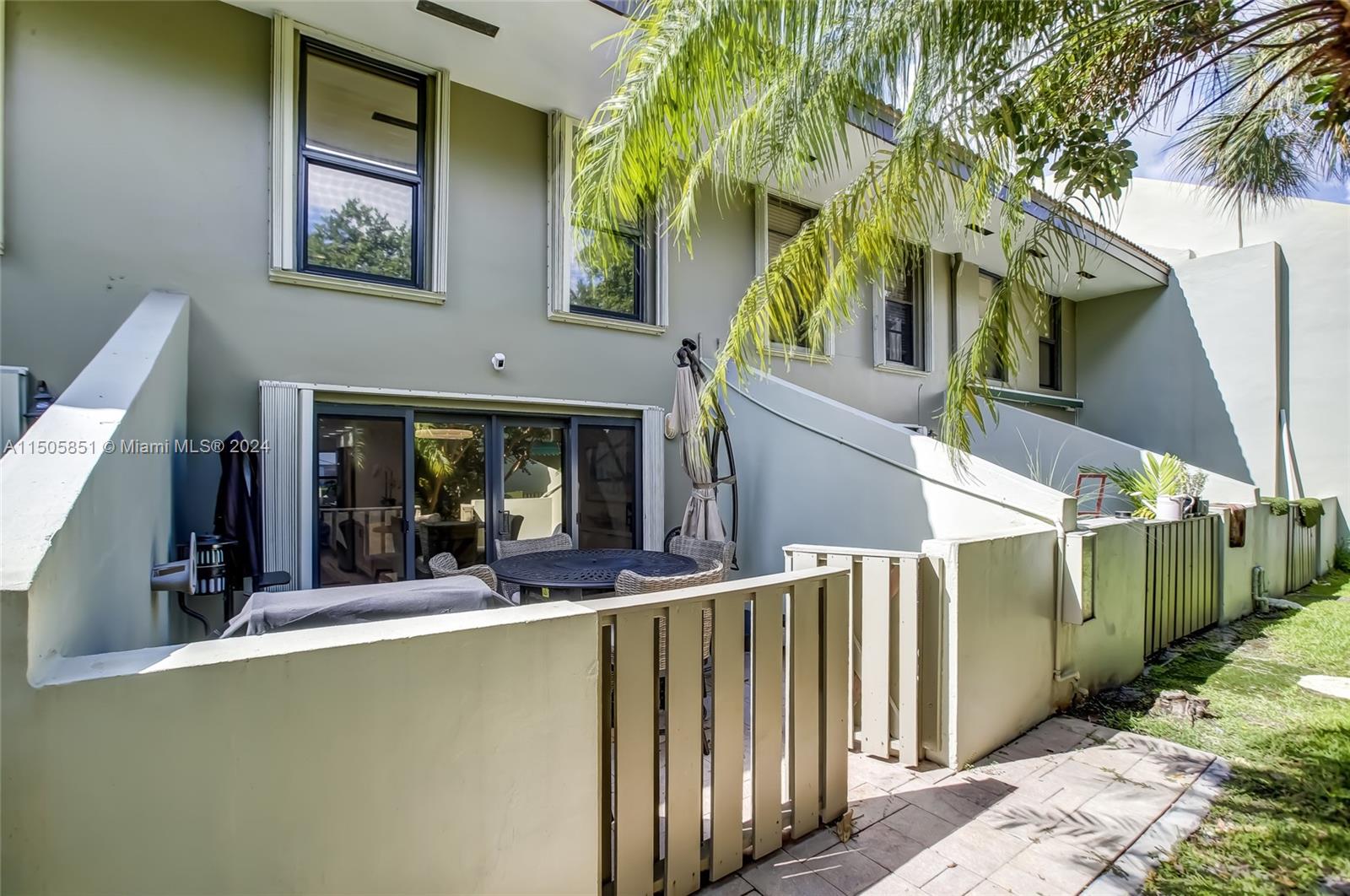 BAYVIEW VILLAGE CONDO - Residential
