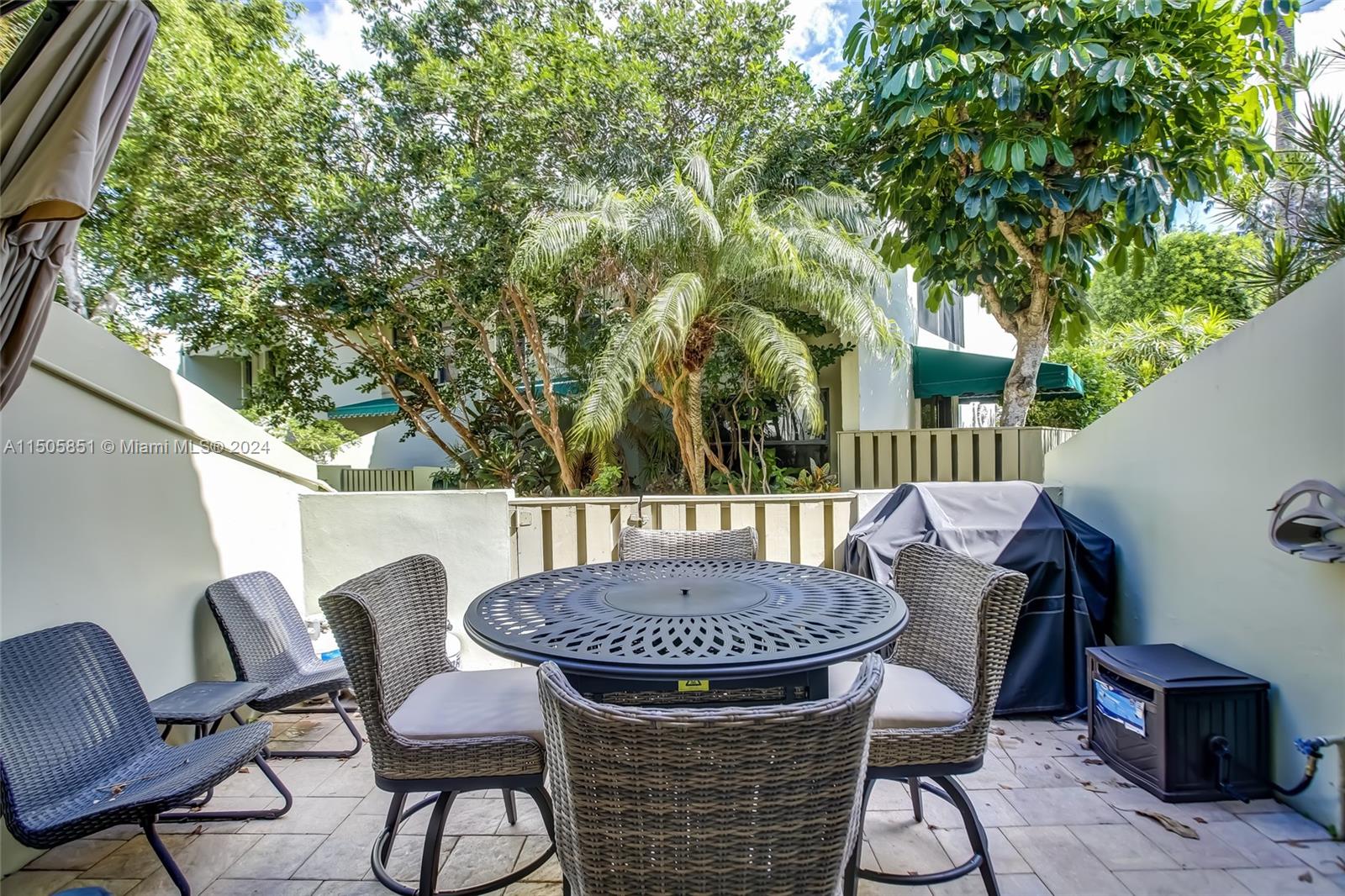 BAYVIEW VILLAGE CONDO - Residential