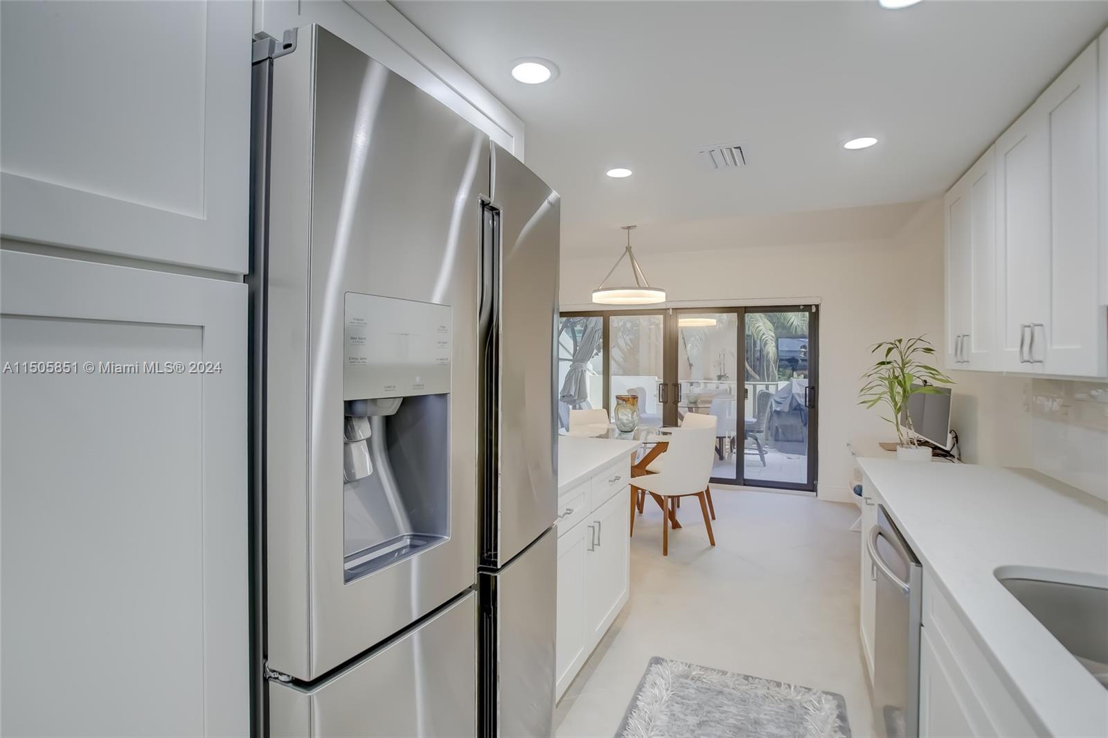 BAYVIEW VILLAGE CONDO - Residential