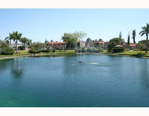 DORAL GARDENS II CONDO - Residential Lease