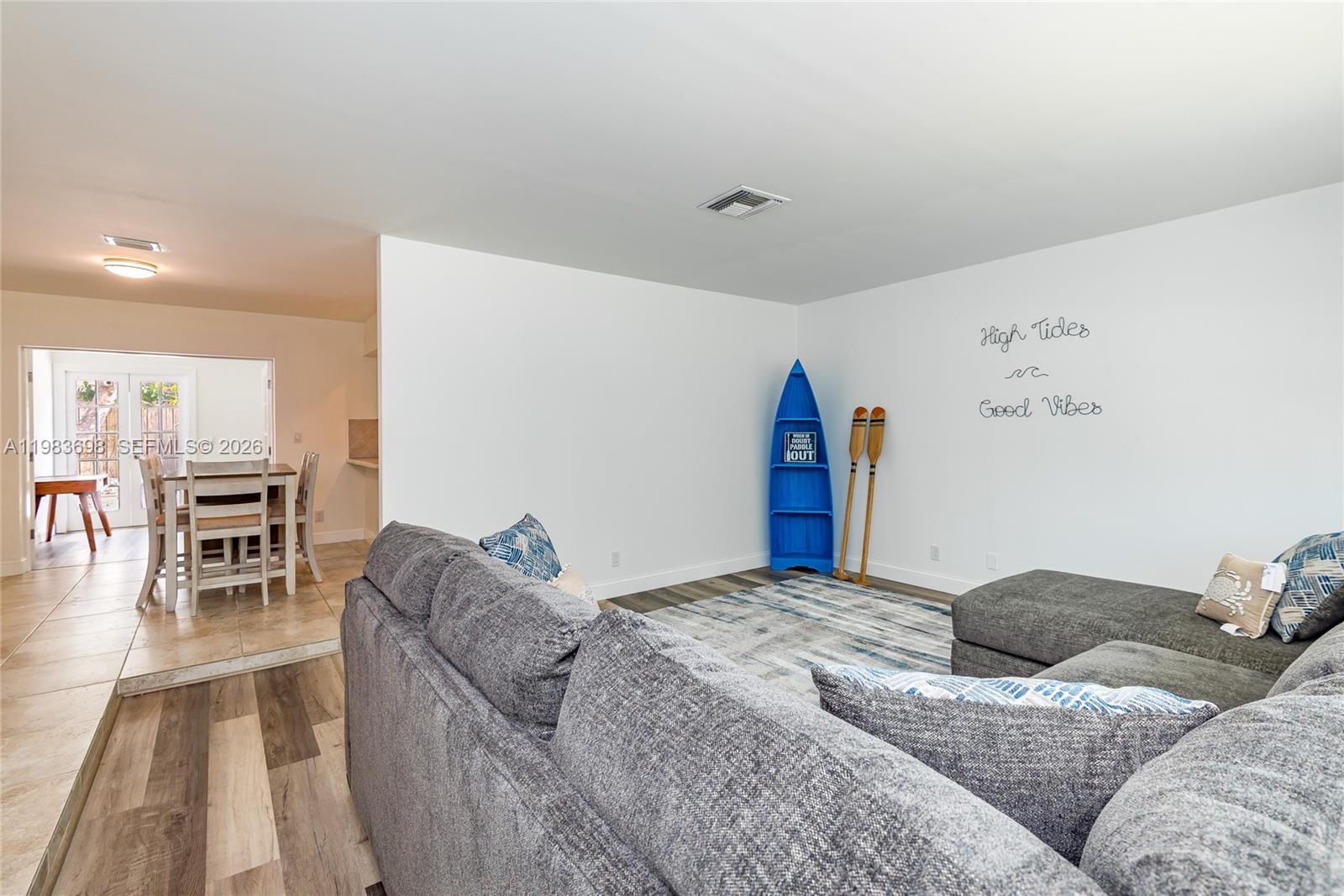 TROPIC PALMS 1 - Residential