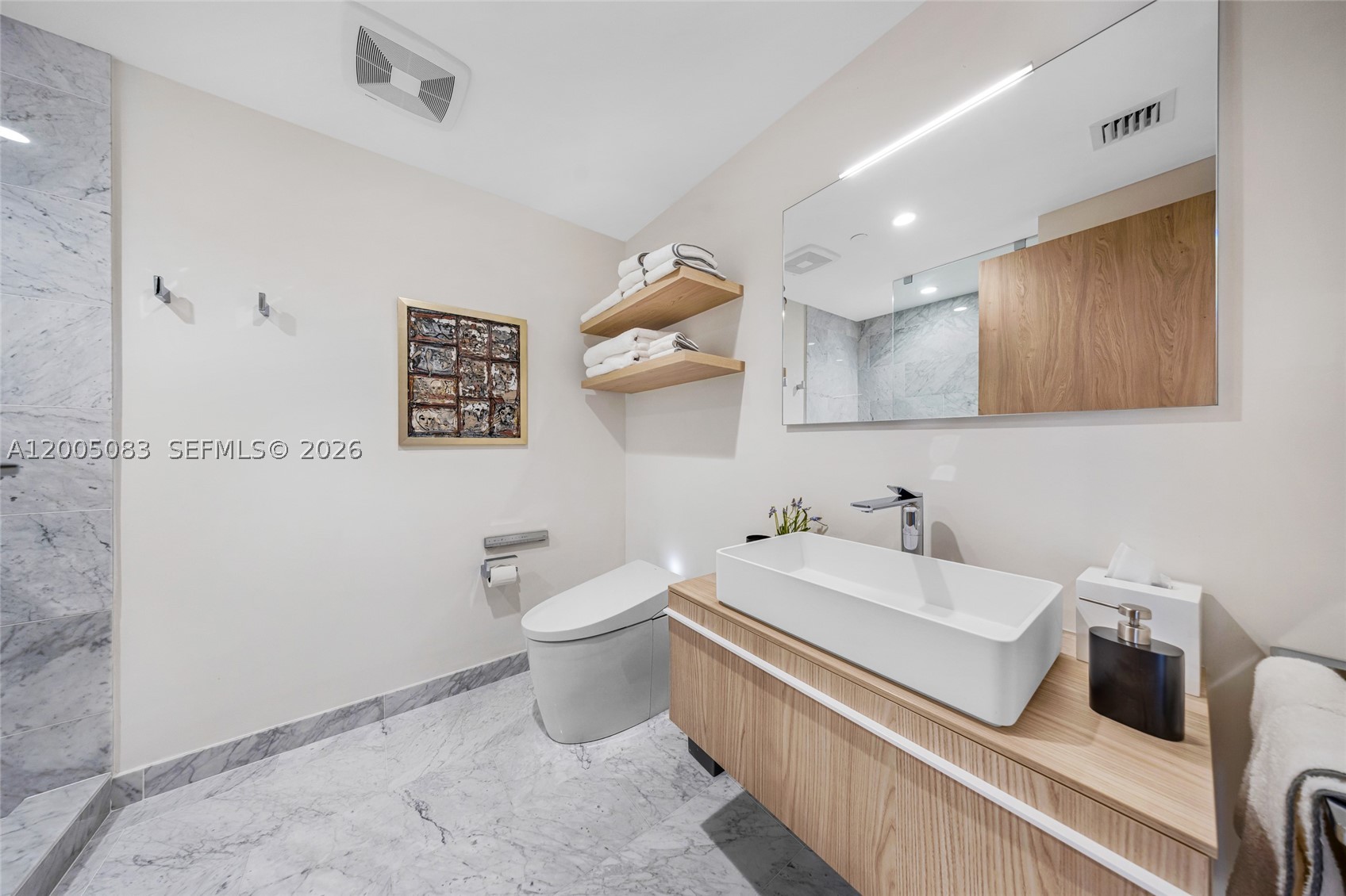 ONDA RESIDENCES - Residential