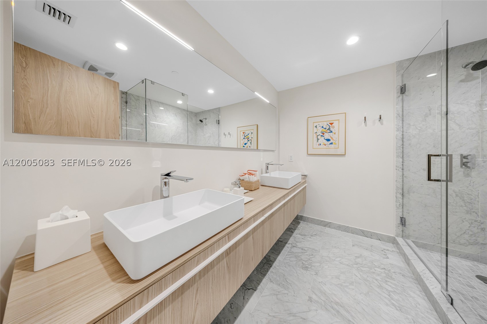 ONDA RESIDENCES - Residential