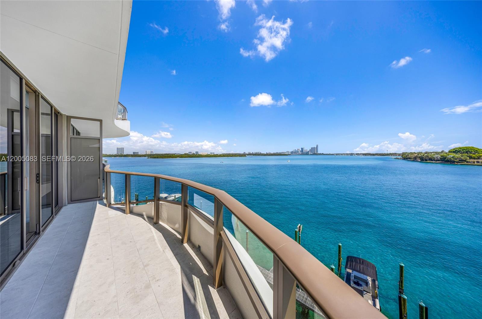 ONDA RESIDENCES - Residential