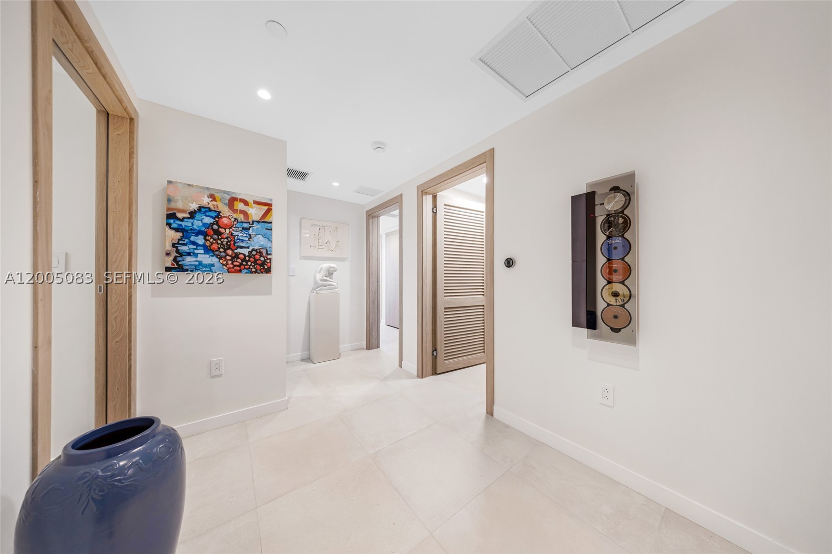 ONDA RESIDENCES - Residential