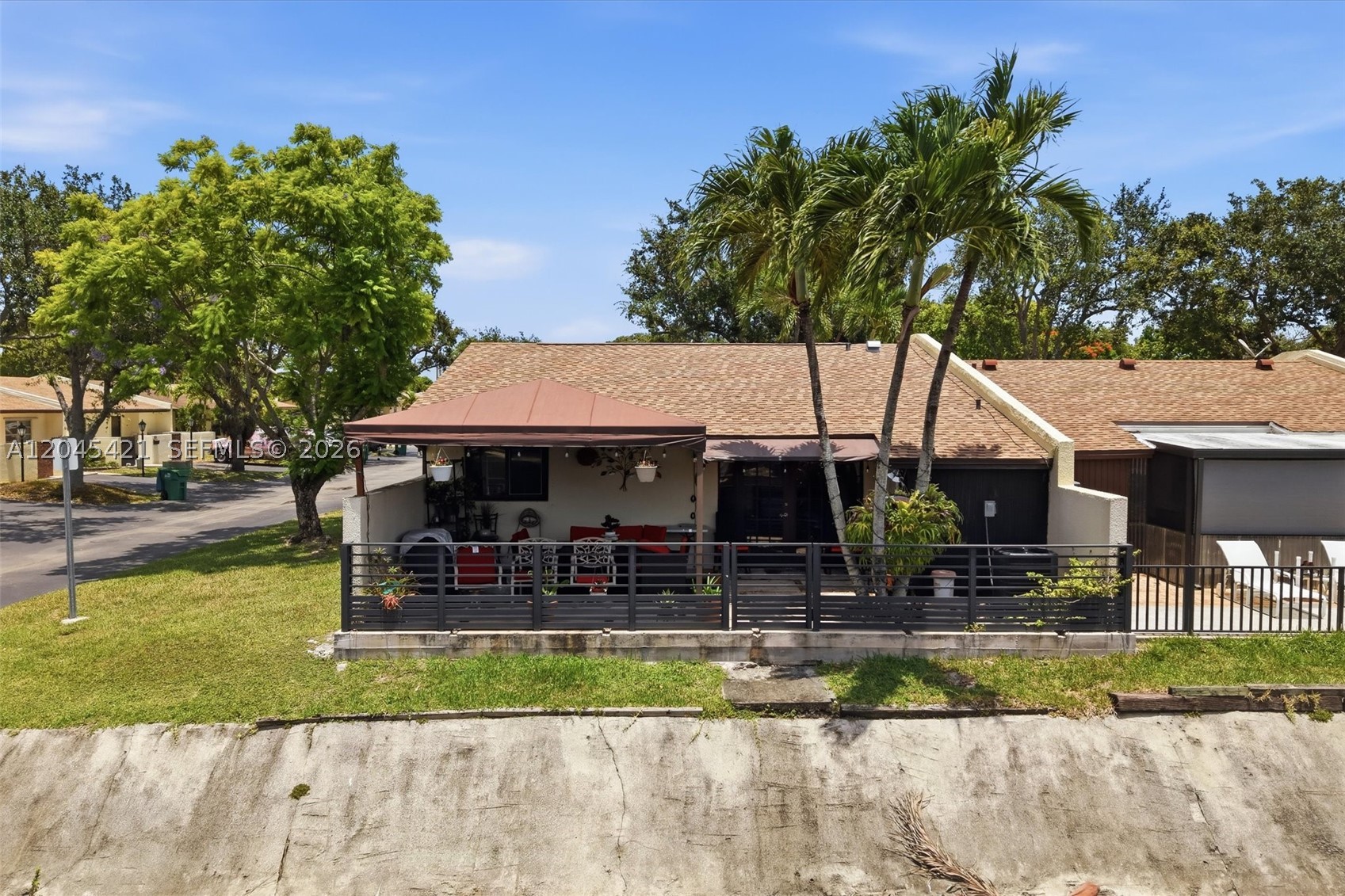 KENDALE LAKES NORTH SEC 1 - Residential