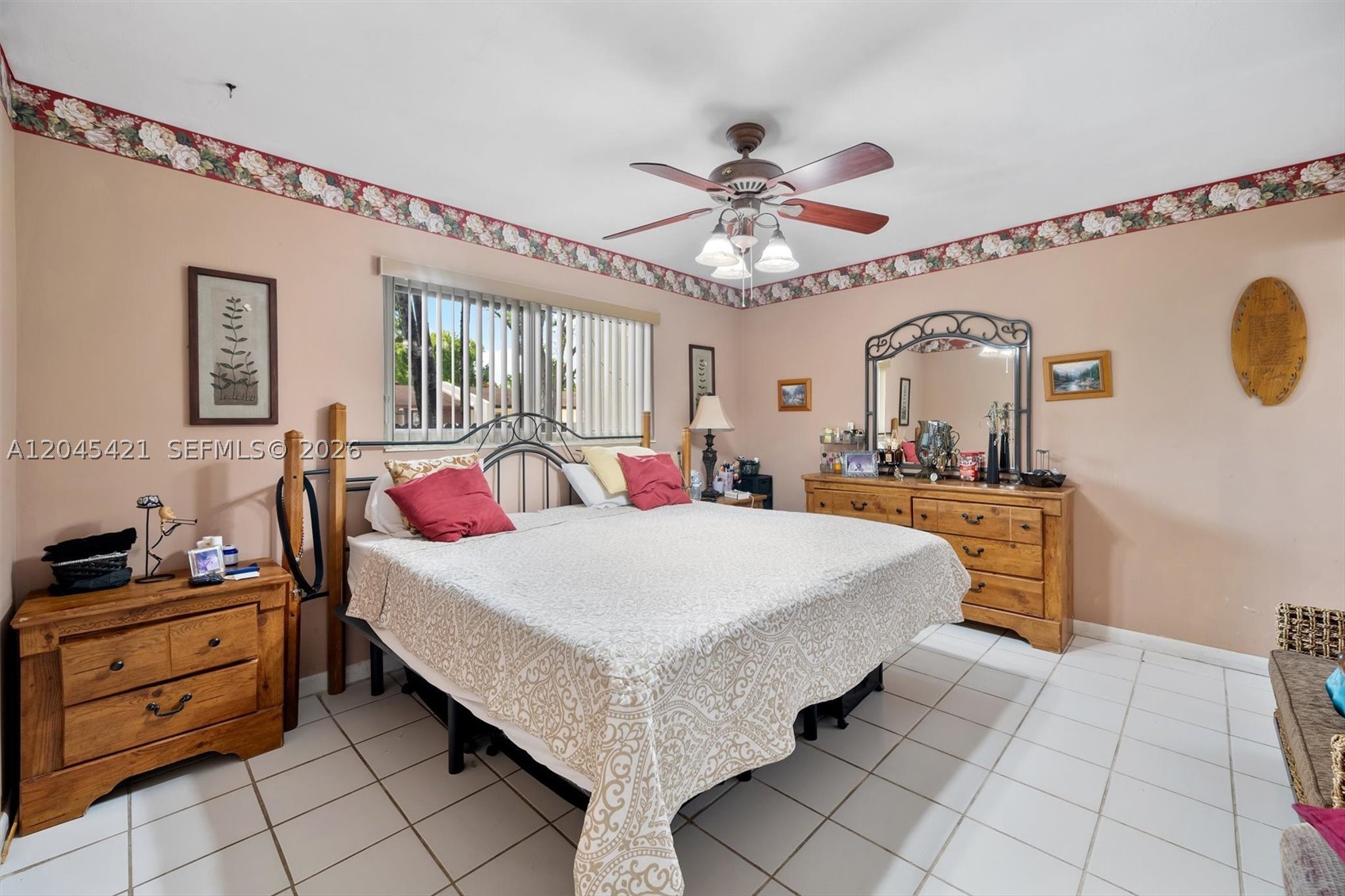 KENDALE LAKES NORTH SEC 1 - Residential