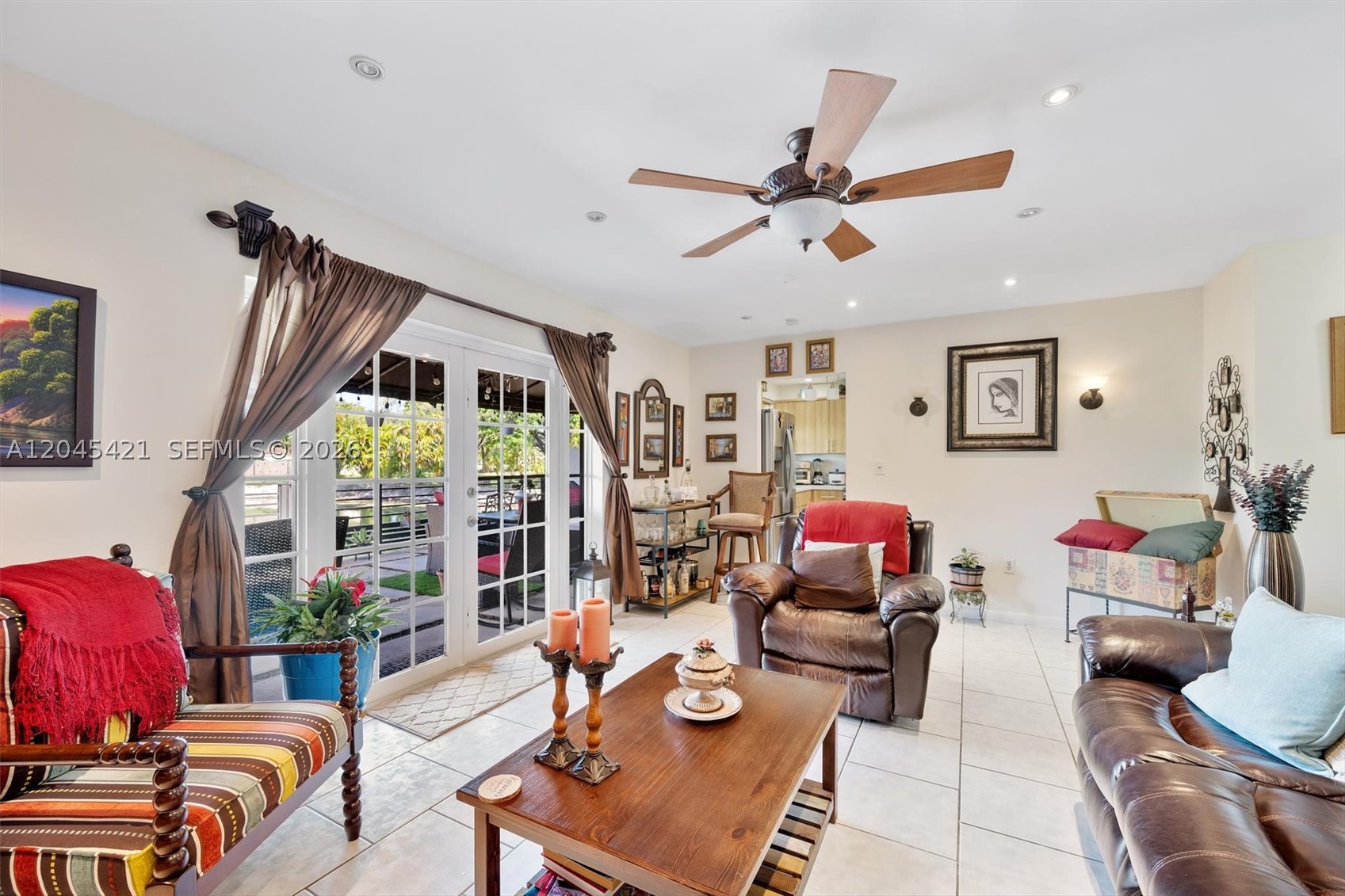 KENDALE LAKES NORTH SEC 1 - Residential