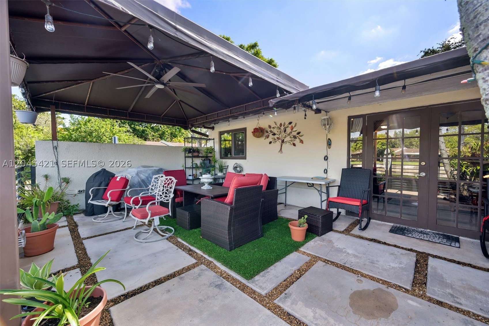 KENDALE LAKES NORTH SEC 1 - Residential
