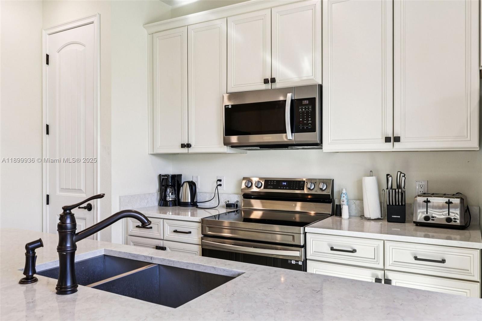 Rolling Oaks - Residential