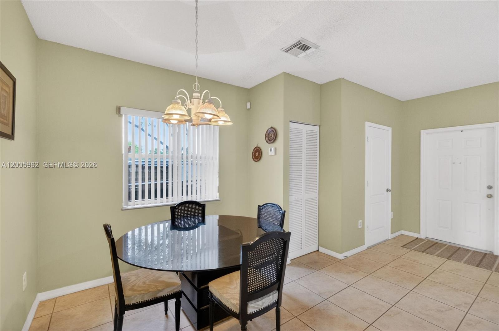 PASEOS AT MIAMI LAKES - Residential