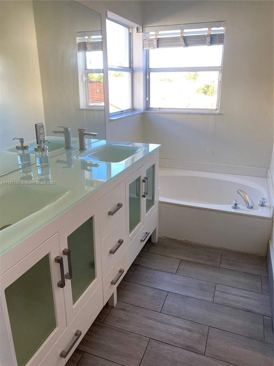 BRIGHTONS MEADOW TRACE - Residential Lease