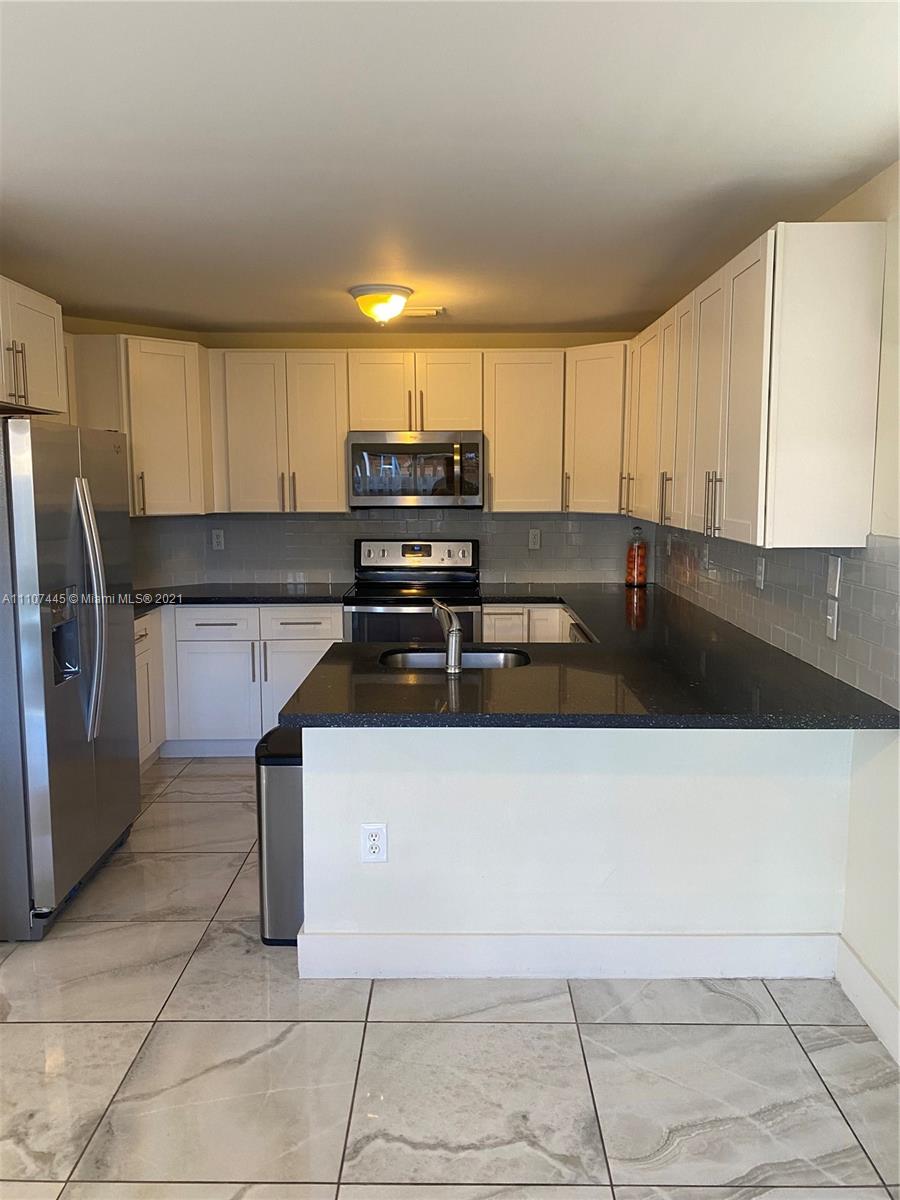 BRIGHTONS MEADOW TRACE - Residential Lease