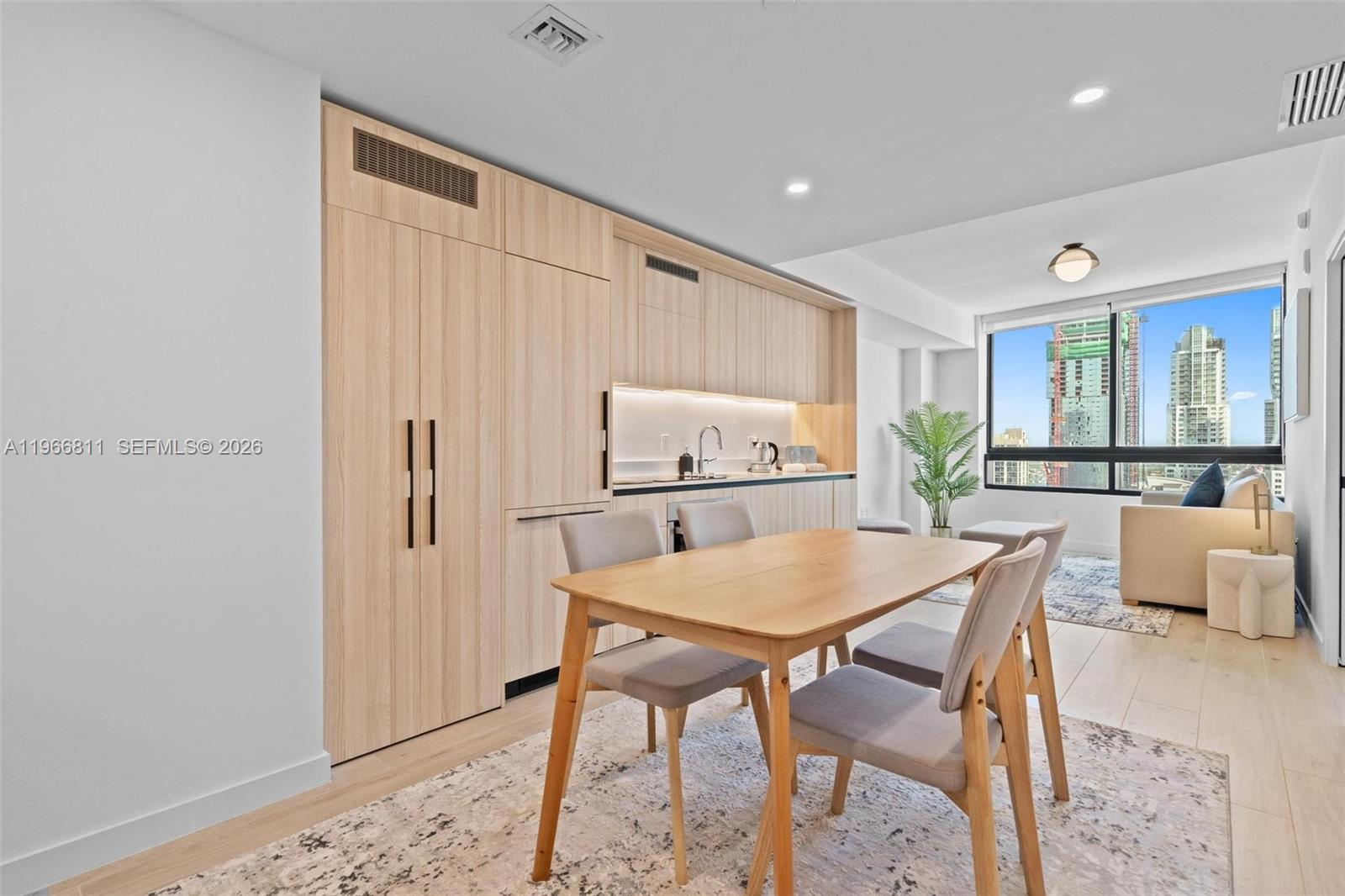 MIAMI NORTH - Residential