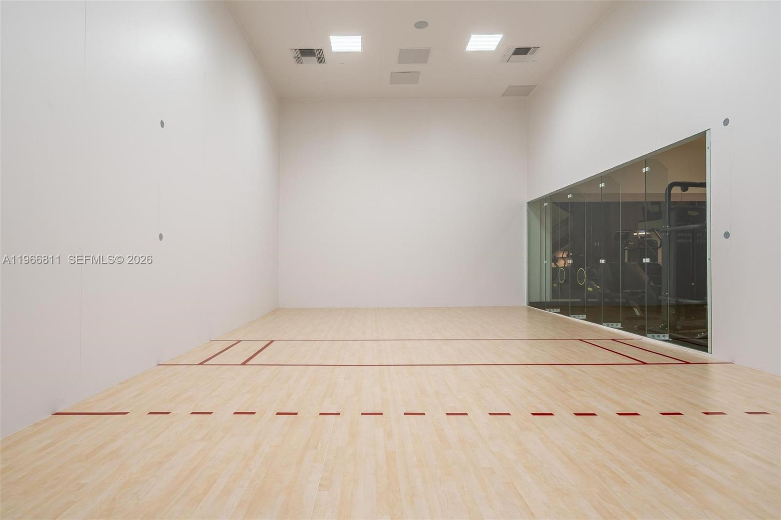 MIAMI NORTH - Residential