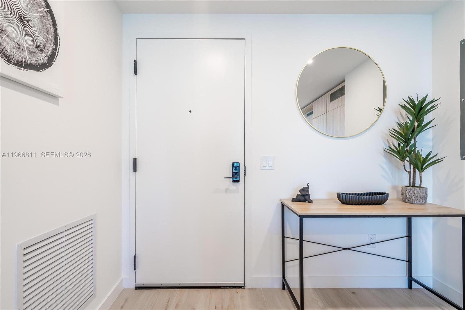 MIAMI NORTH - Residential
