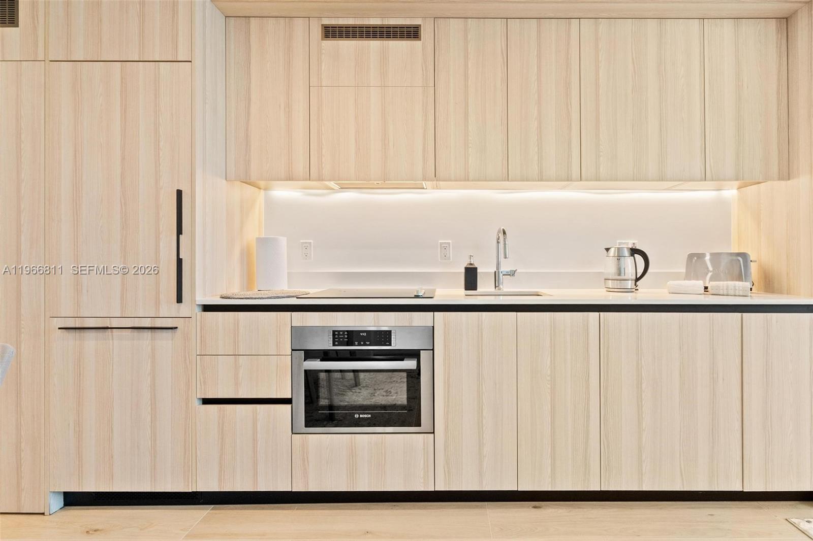 MIAMI NORTH - Residential