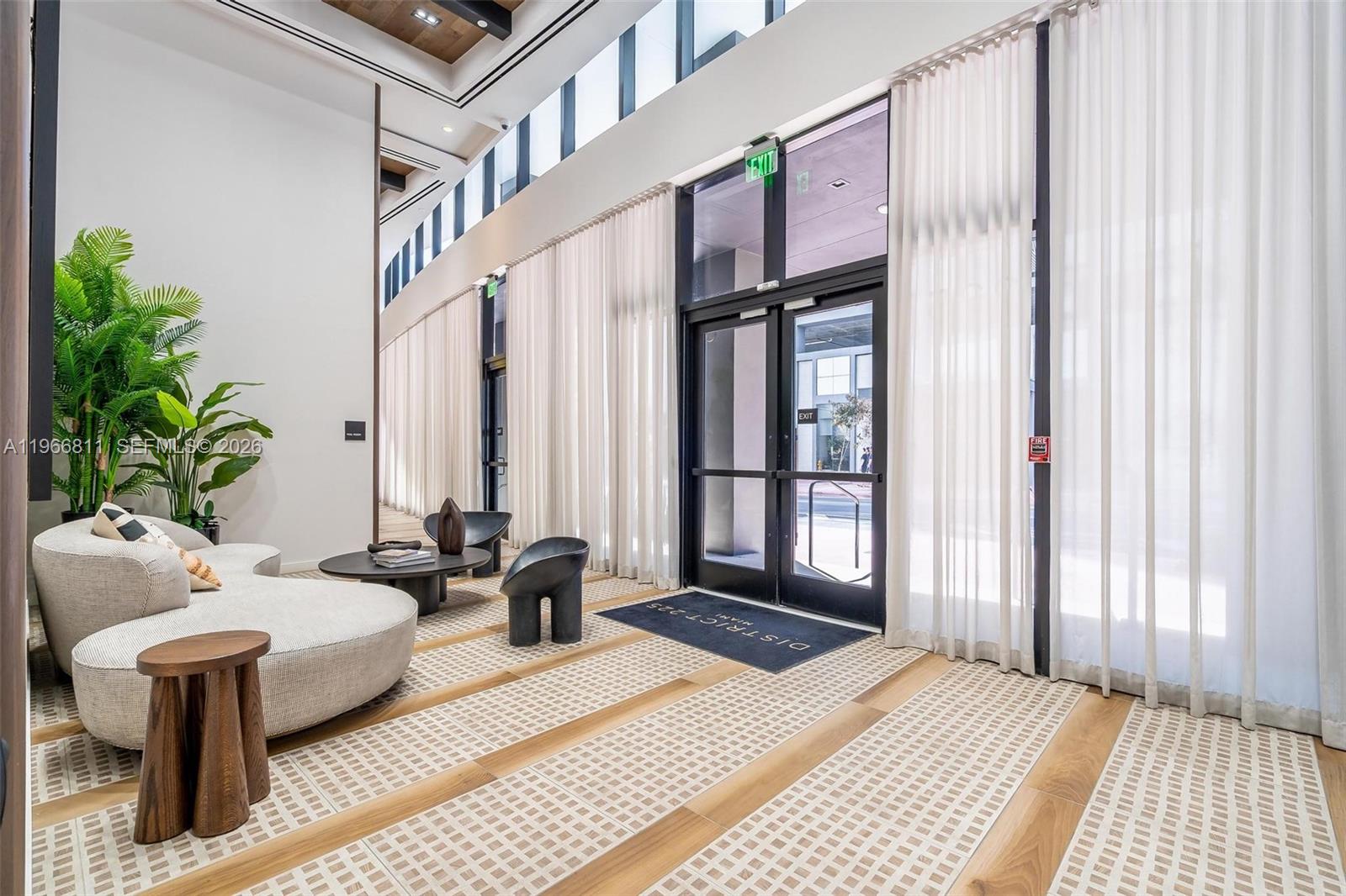 MIAMI NORTH - Residential