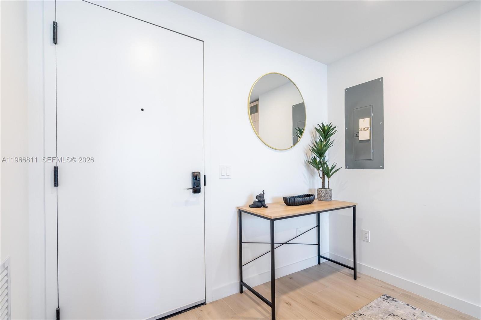 MIAMI NORTH - Residential