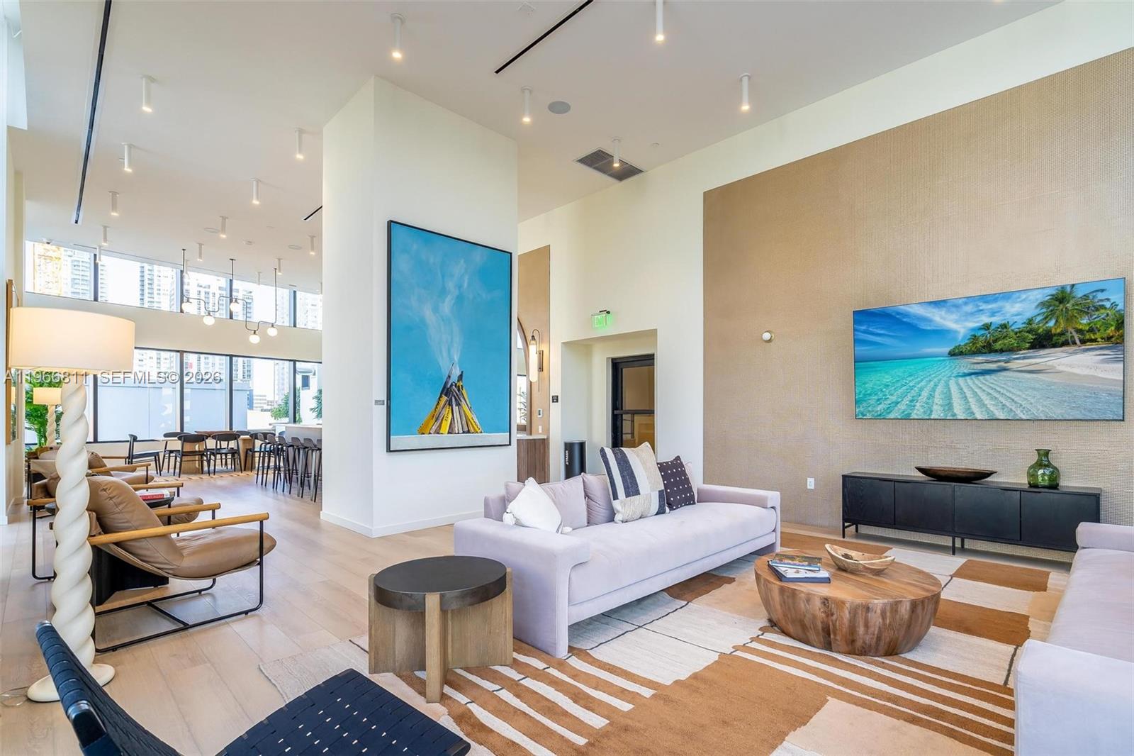 MIAMI NORTH - Residential