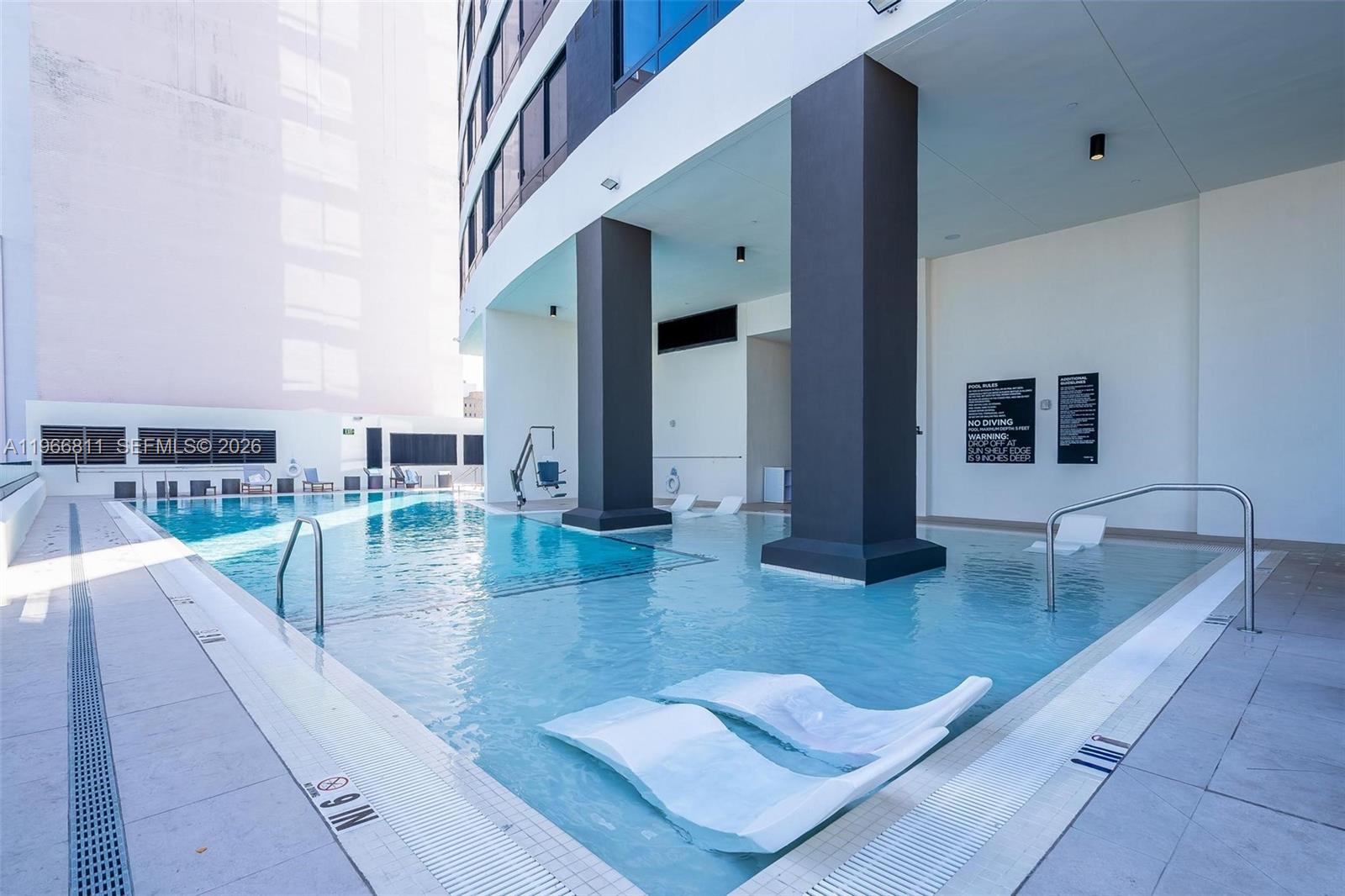 MIAMI NORTH - Residential