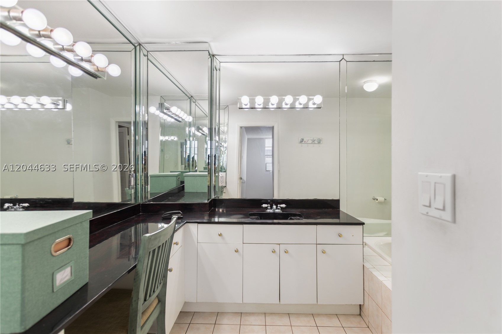 SEA AIR TOWERS CONDO - Residential