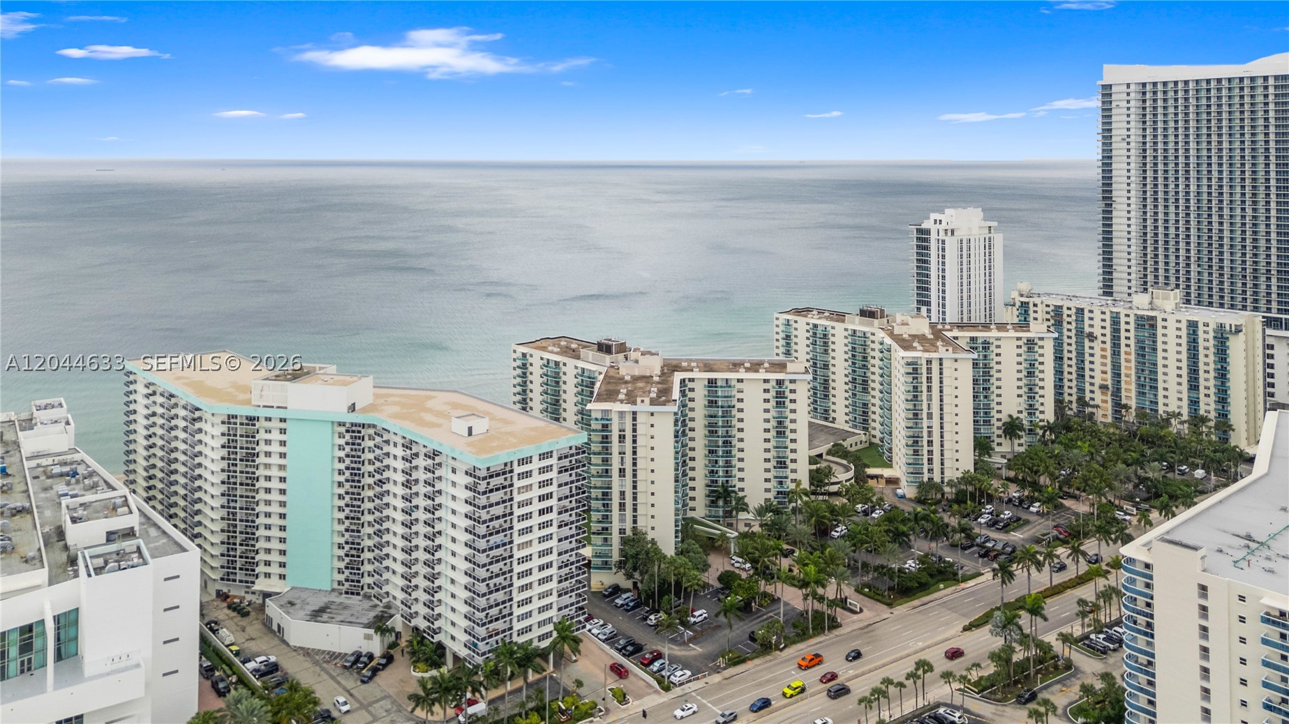 Sea Air Towers on Hollywood Beach Gem! Live and Play on the Ocean. This 2 bedroom and 2 full bathroom Condo is close to Everything you can possibly want in a beach condo. Close To the Hollywood Broadwalk, amazing dining, world class shopping at the Aventura Mall and other Malls local, non stop entertainment and the World Famous Gulfstream Park and Hard Rock Casino. You will never be Bored at The Sea Air Tower. Great for Investors as Well. Rent after Purchase, 12 Times a Year. Great for Seasonal and Short Term Tenants.