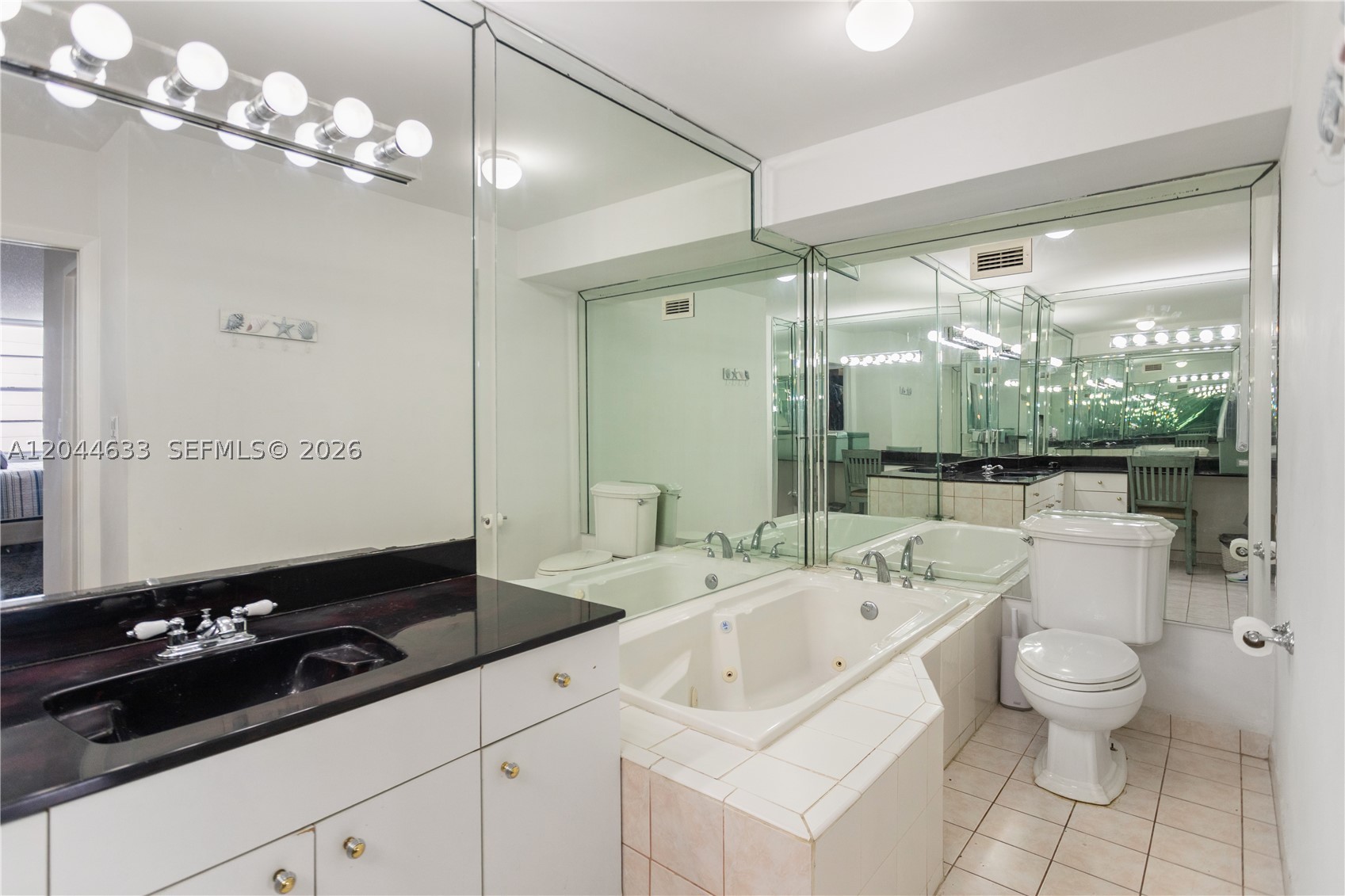 SEA AIR TOWERS CONDO - Residential