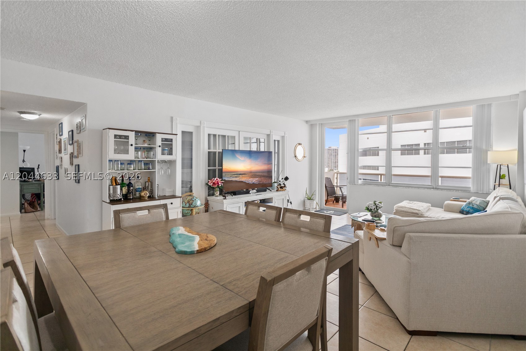 SEA AIR TOWERS CONDO - Residential