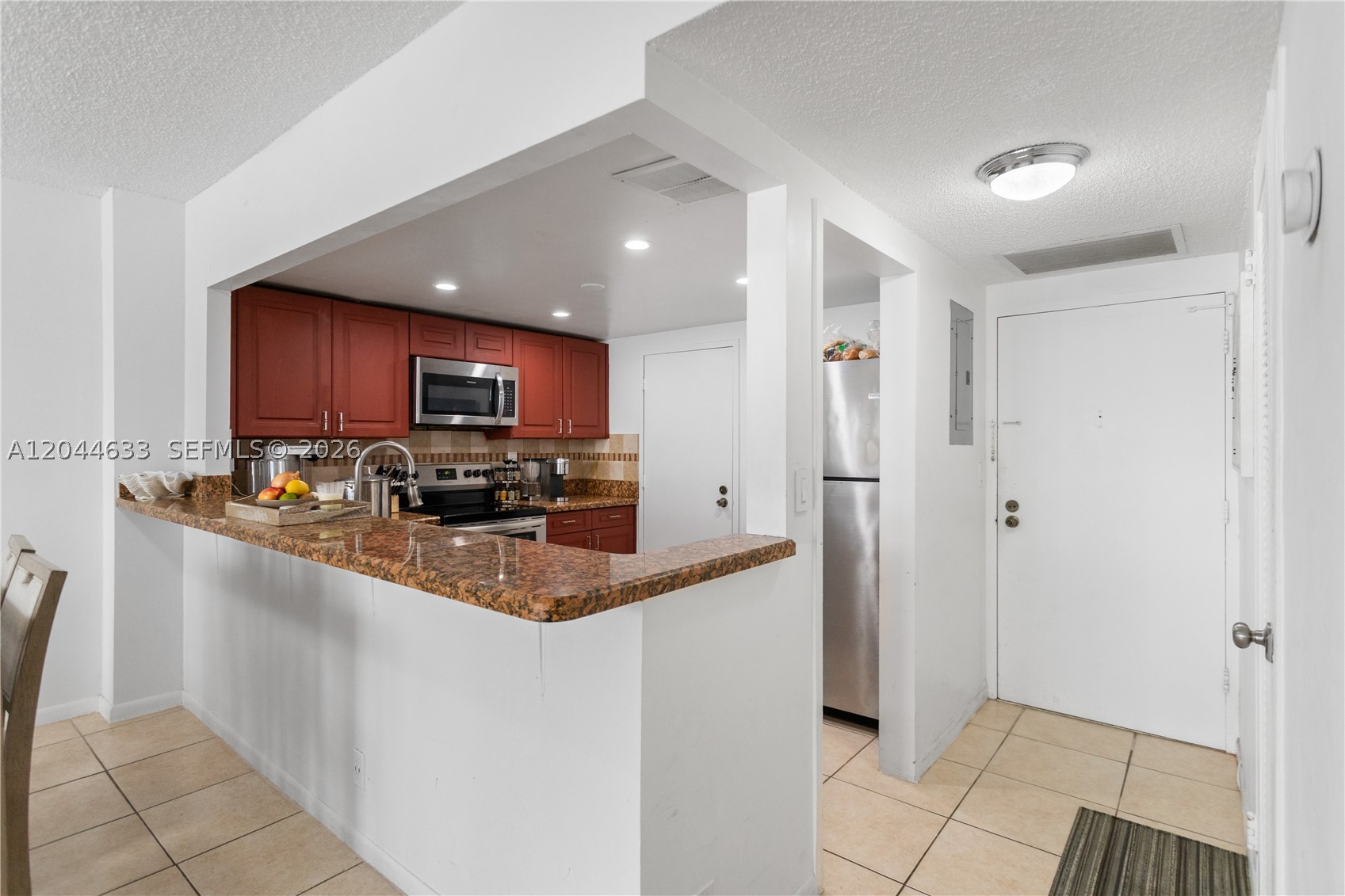 SEA AIR TOWERS CONDO - Residential