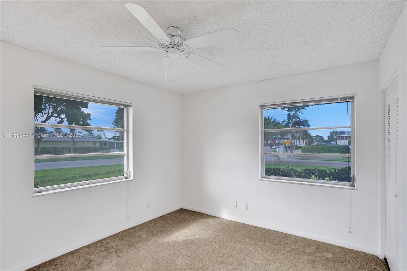 PINES OF DELRAY CONDO - Residential Lease