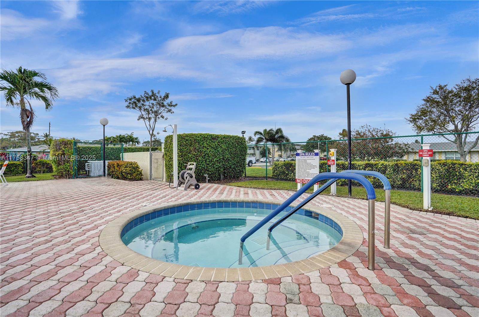 PINES OF DELRAY CONDO - Residential Lease