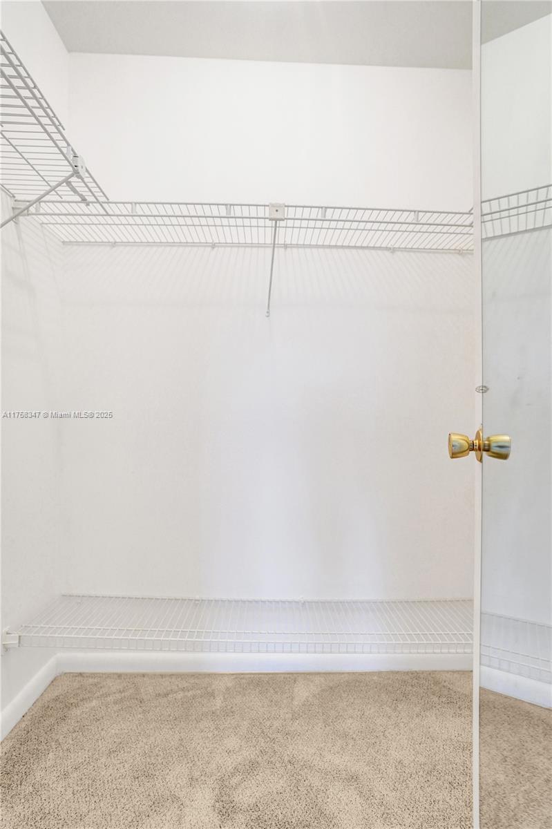 PINES OF DELRAY CONDO - Residential Lease