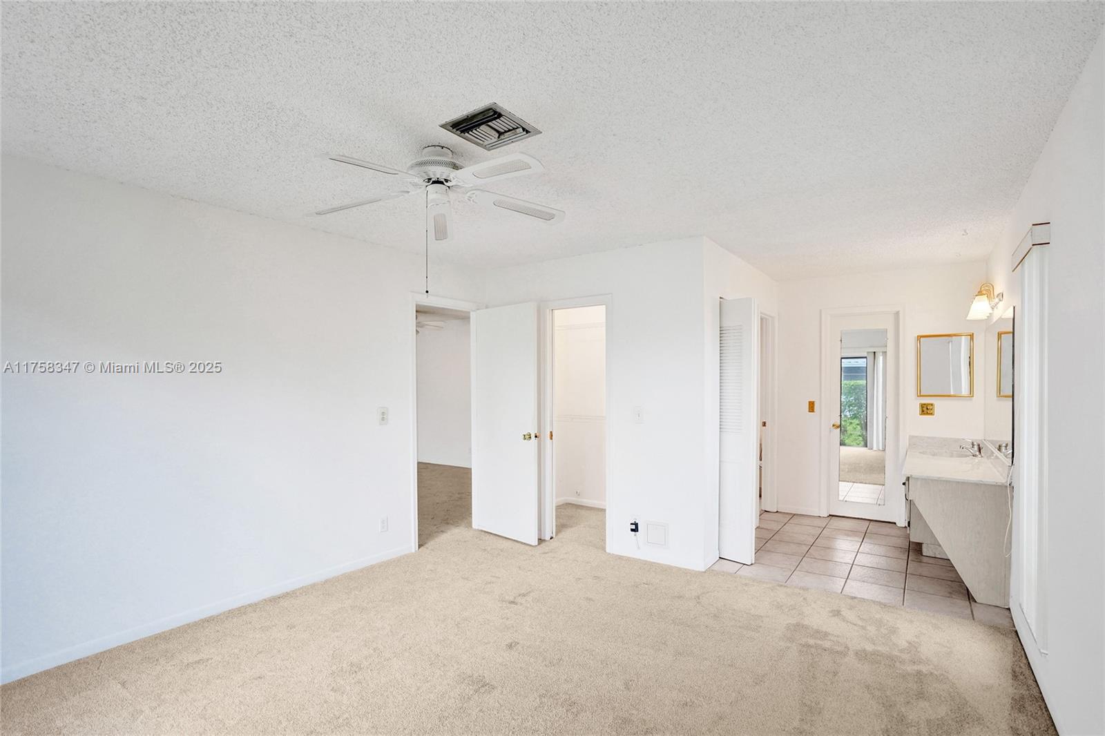 PINES OF DELRAY CONDO - Residential Lease