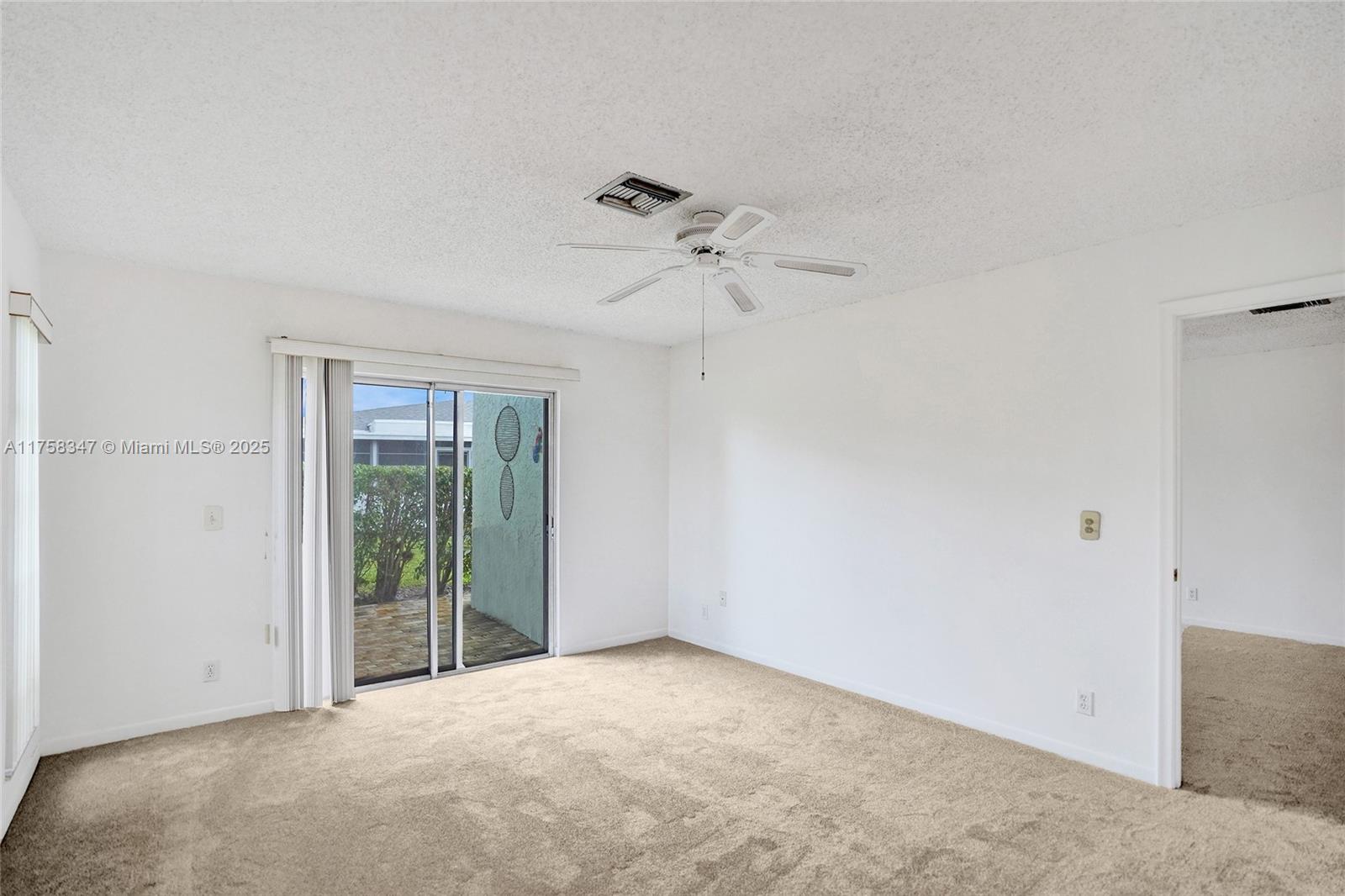 PINES OF DELRAY CONDO - Residential Lease