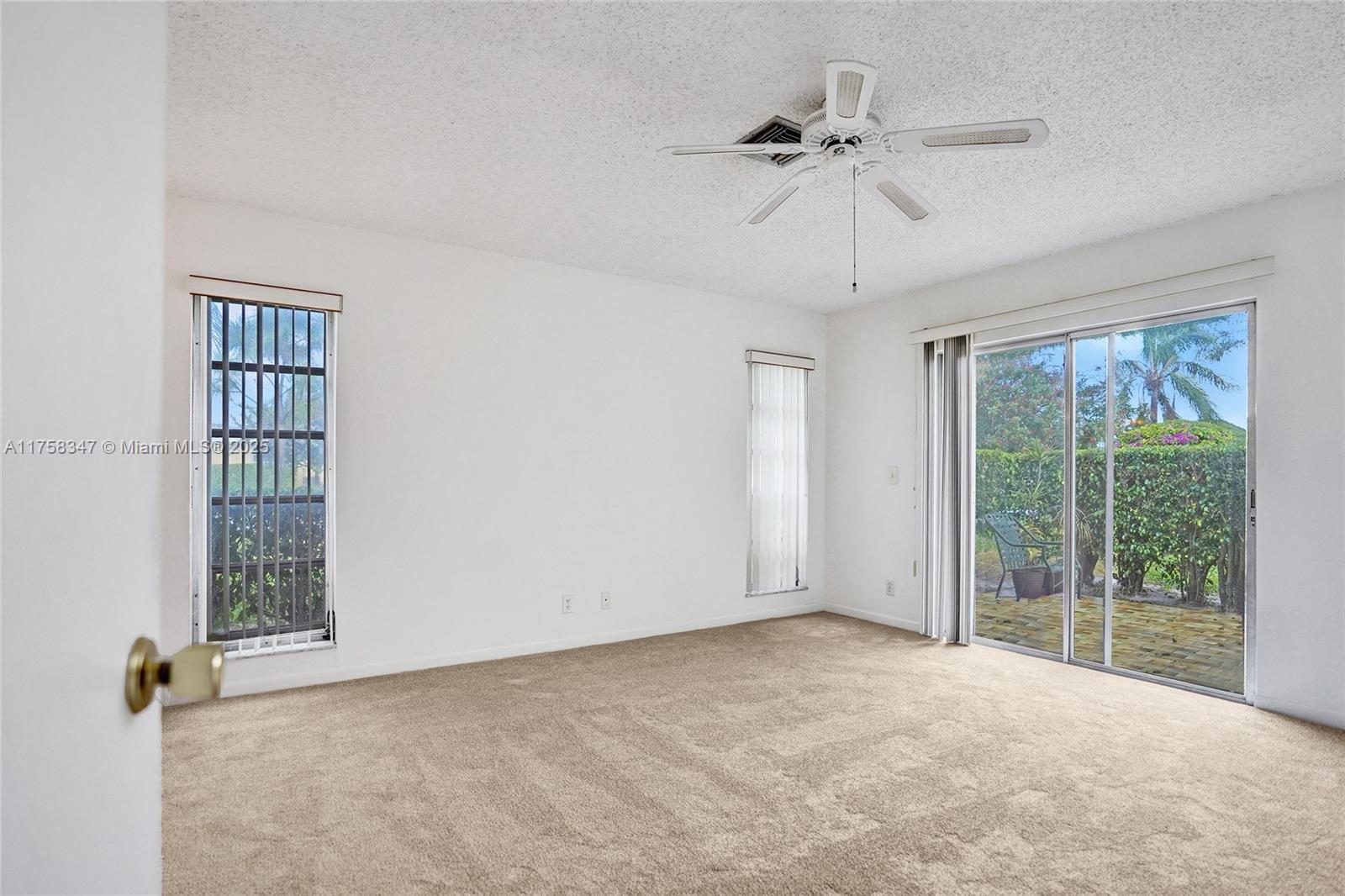 PINES OF DELRAY CONDO - Residential Lease