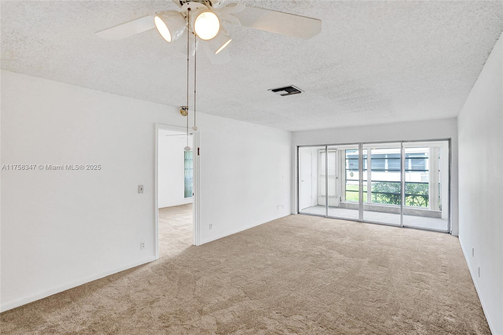 PINES OF DELRAY CONDO - Residential Lease